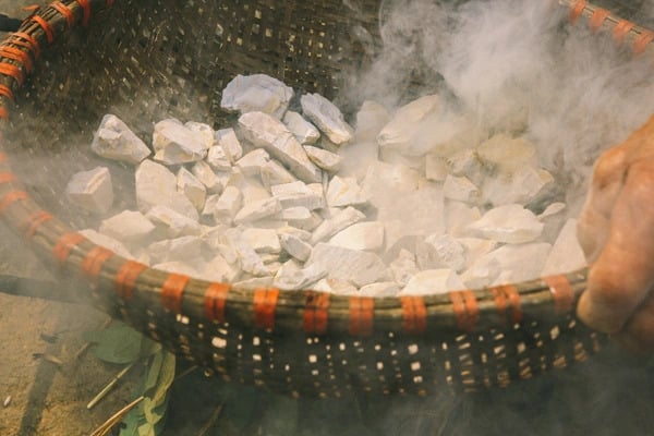 Cả làng ăn đất  - Ảnh 3.