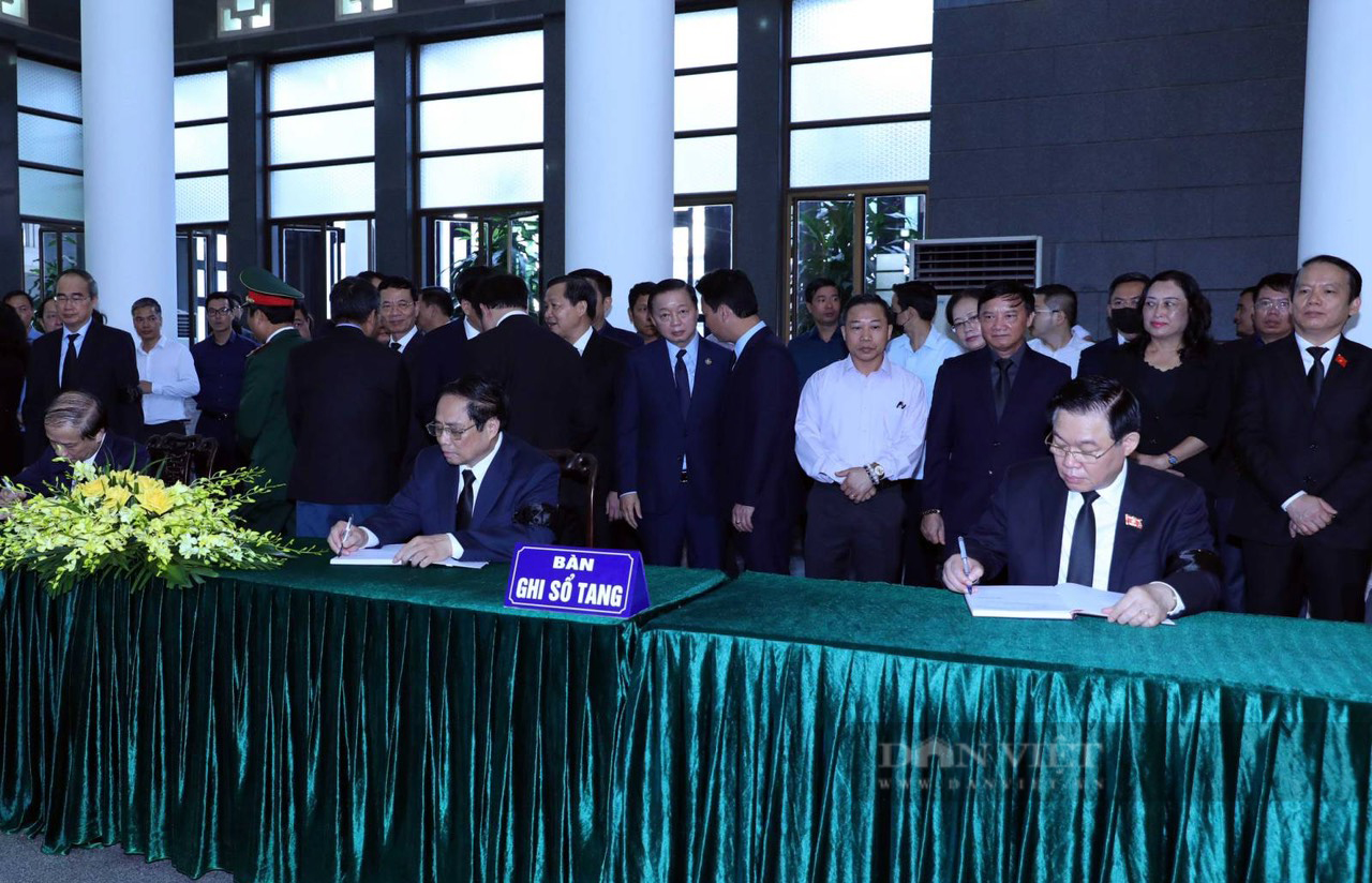 Lãnh đạo Đảng, Nhà nước viếng nguyên Phó Thủ tướng Nguyễn Khánh - Ảnh 9.