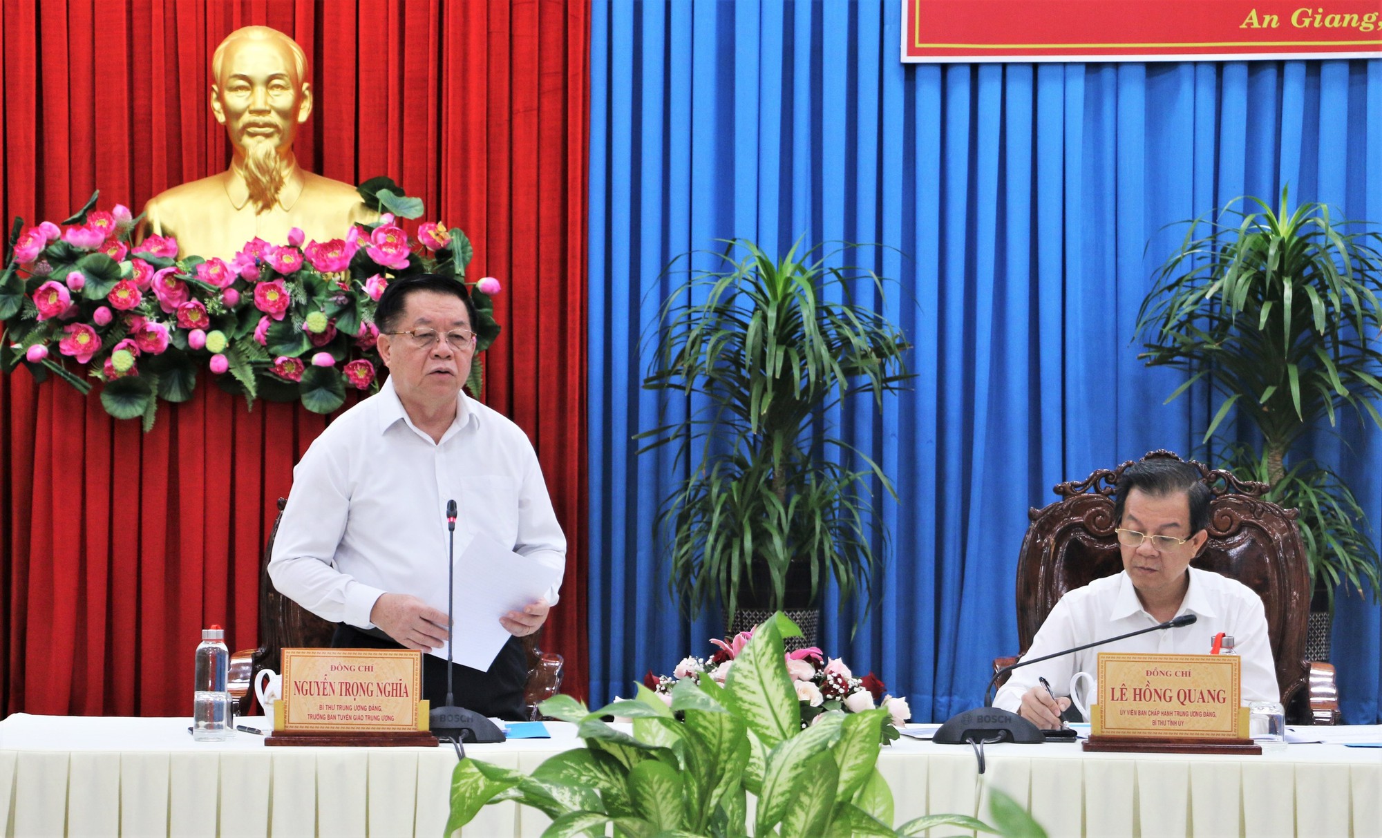 Triển khai nội dung kiểm tra của Ban Bí thư Trung ương đối với Ban Thường vụ Tỉnh ủy An Giang  - Ảnh 1.