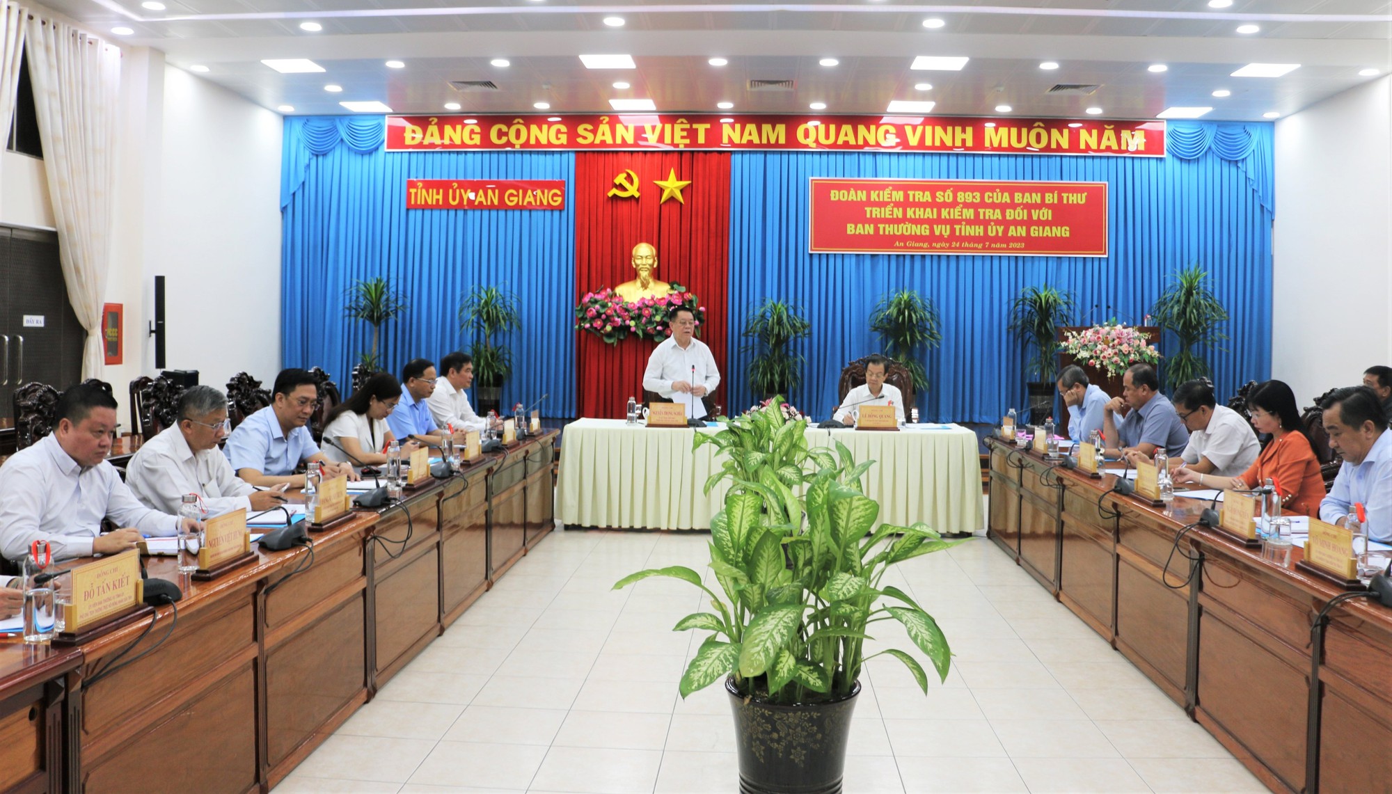 Triển khai nội dung kiểm tra của Ban Bí thư Trung ương đối với Ban Thường vụ Tỉnh ủy An Giang  - Ảnh 3.