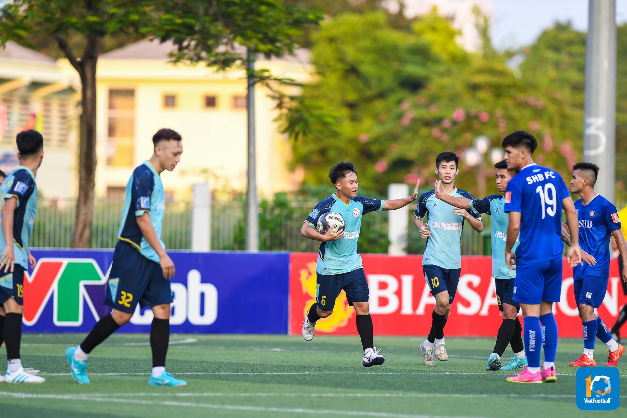 Tuy nhiên FC Đại Từ cần phải dè chừng tinh thần thi đấu của các cầu thủ trẻ bên phía FC Nguyễn Trãi.