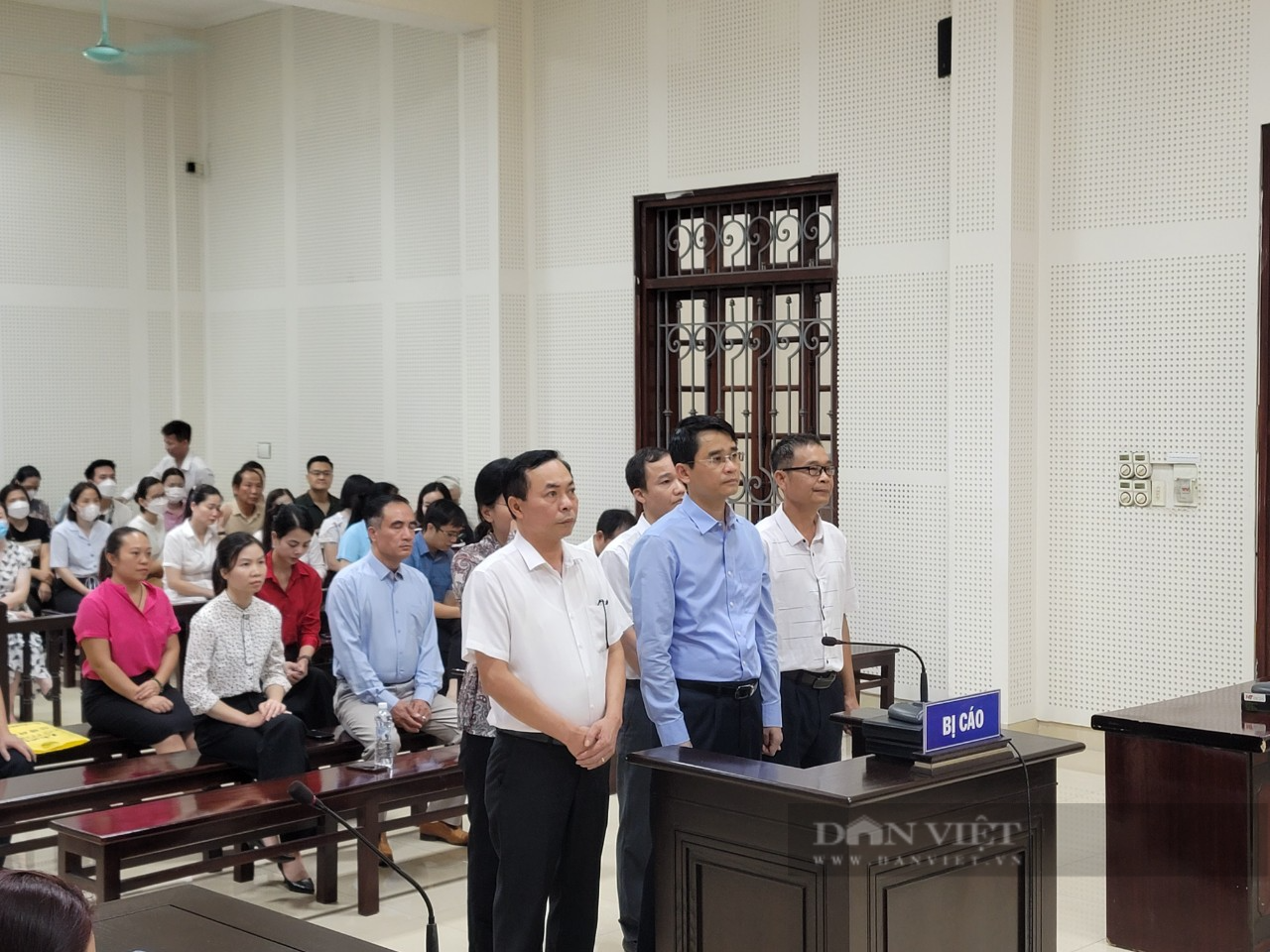 Cựu Phó Chủ tịch Quảng Ninh Phạm Văn Thành nhận 3 năm tù treo vì liên quan đến Công ty Việt  Á - Ảnh 1.