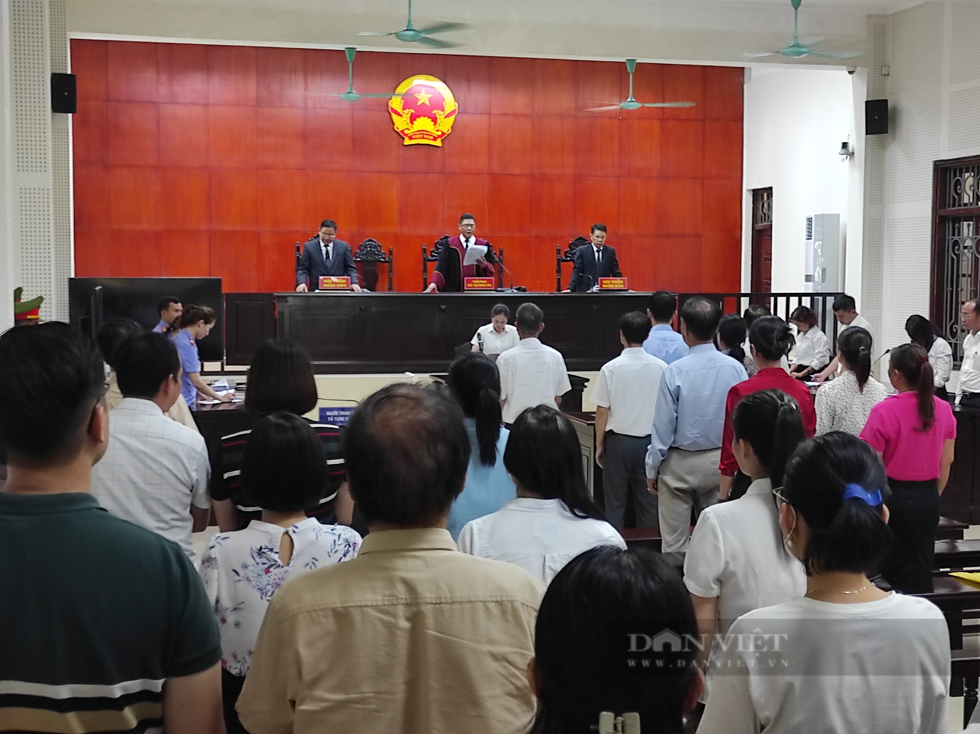 Cựu Phó Chủ tịch Quảng Ninh Phạm Văn Thành nhận 3 năm tù treo vì liên quan đến Công ty Việt  Á - Ảnh 2.