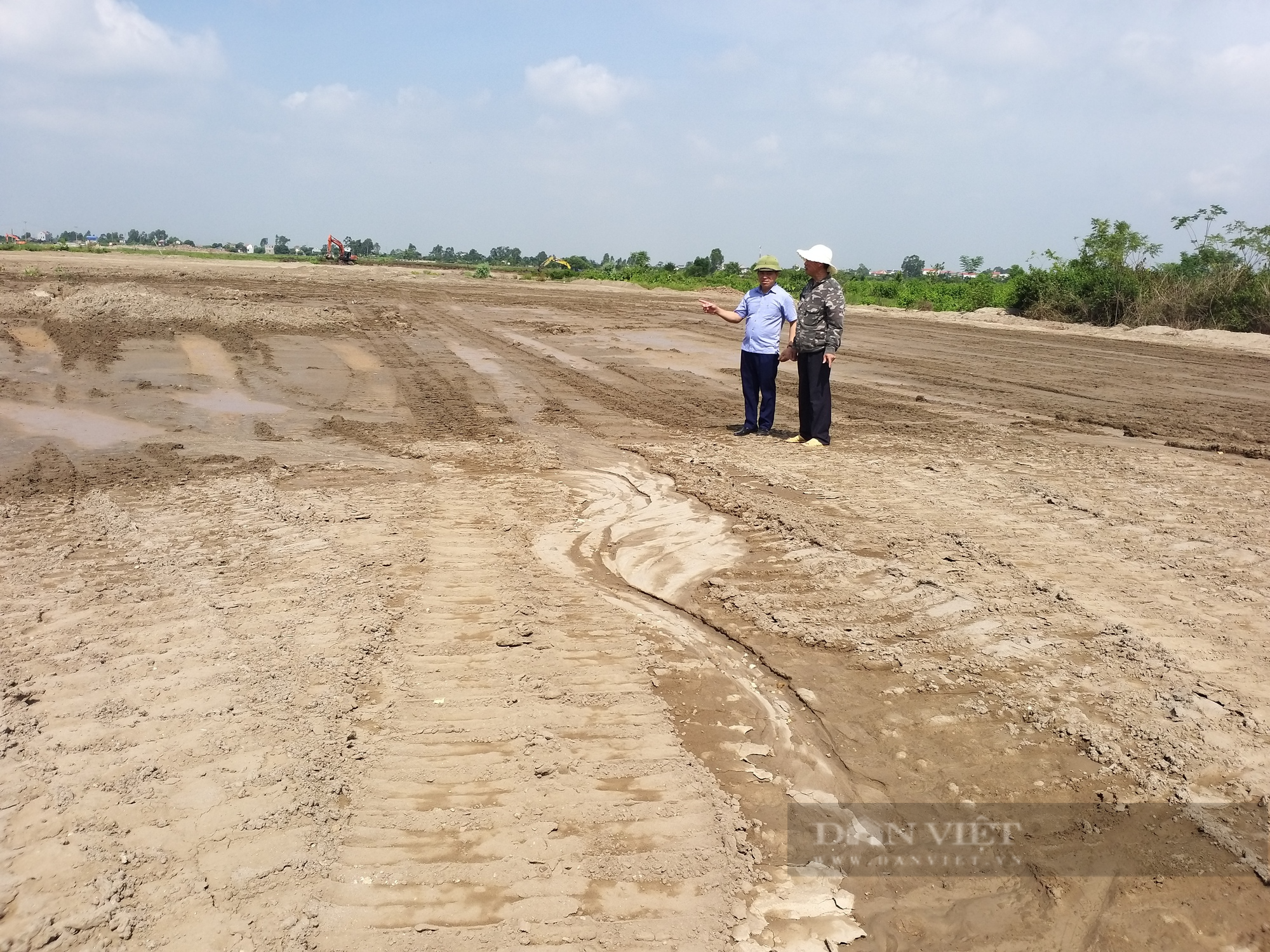 Hưng Yên: Chưa bồi thường, doanh nghiệp đã san lấp ao, vườn, nông dân Việt Nam xuất sắc kêu cứu - Ảnh 3.