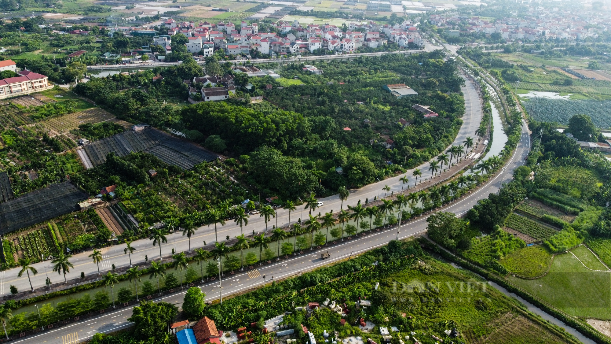 Cận cảnh kênh mương Đan Hoài hư hỏng hơn 7 năm chưa được sửa chữa - Ảnh 2.