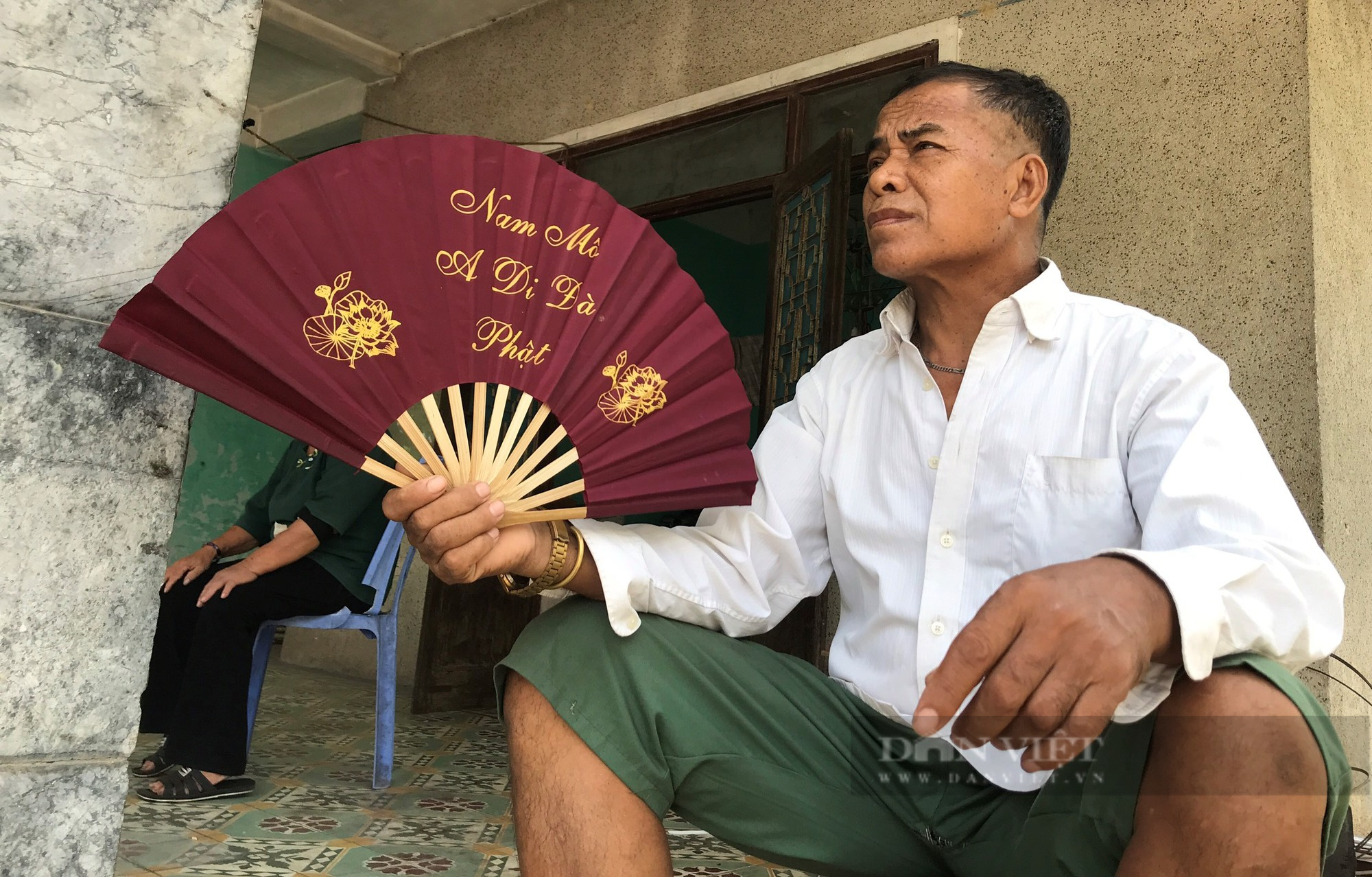 Những phận đời nghiệt ngã quay cuồng trong nắng nóng đỉnh điểm ở xóm chạy thận giữa chảo lửa thành Vinh - Ảnh 4.