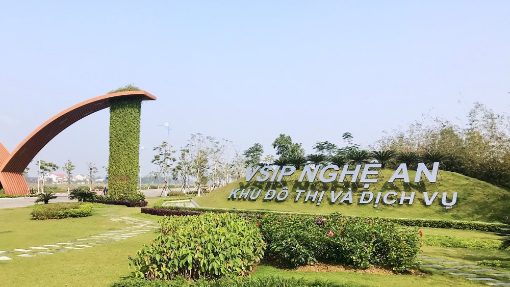 Nghệ An yêu cầu khẩn trương hoàn thiện thủ tục khởi công KCN Thọ Lộc giai đoạn 1 của VSIP Nghệ An - Ảnh 1. Nghệ An yêu cầu khẩn trương hoàn thiện thủ tục khởi công KCN Thọ Lộc giai đoạn 1 của VSIP Nghệ An - Ảnh 1.