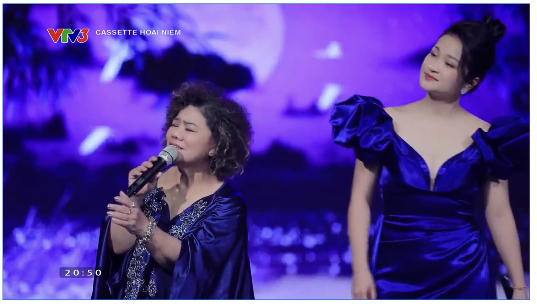 NSND Thanh Hoa: &quot;Giải thưởng âm nhạc đầu tiên trong cuộc đời của tôi là... một nải chuối&quot; - Ảnh 5.