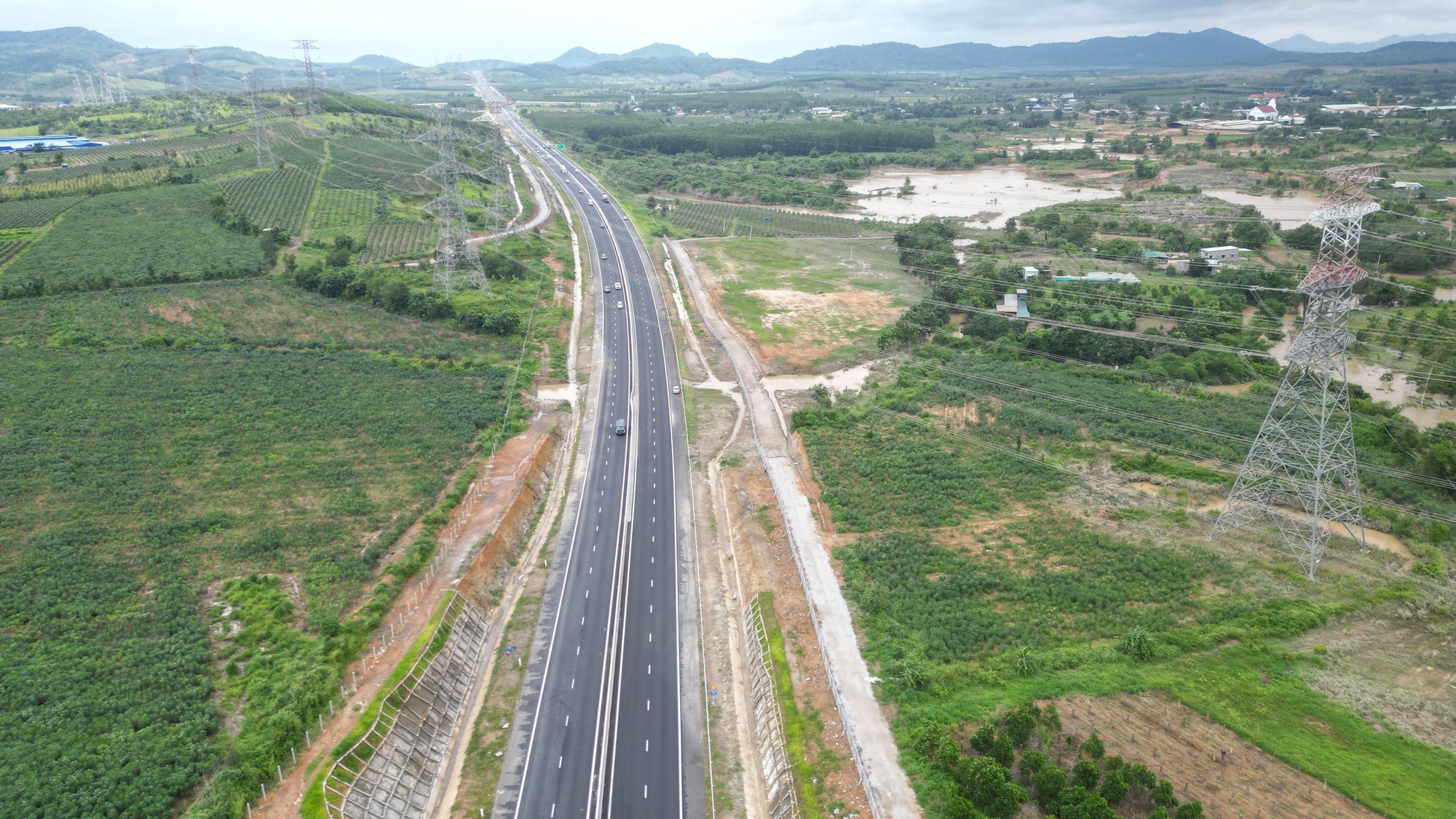 Nguy cơ cao tốc Dầu Giây – Phan Thiết tái ngập - Ảnh 2.