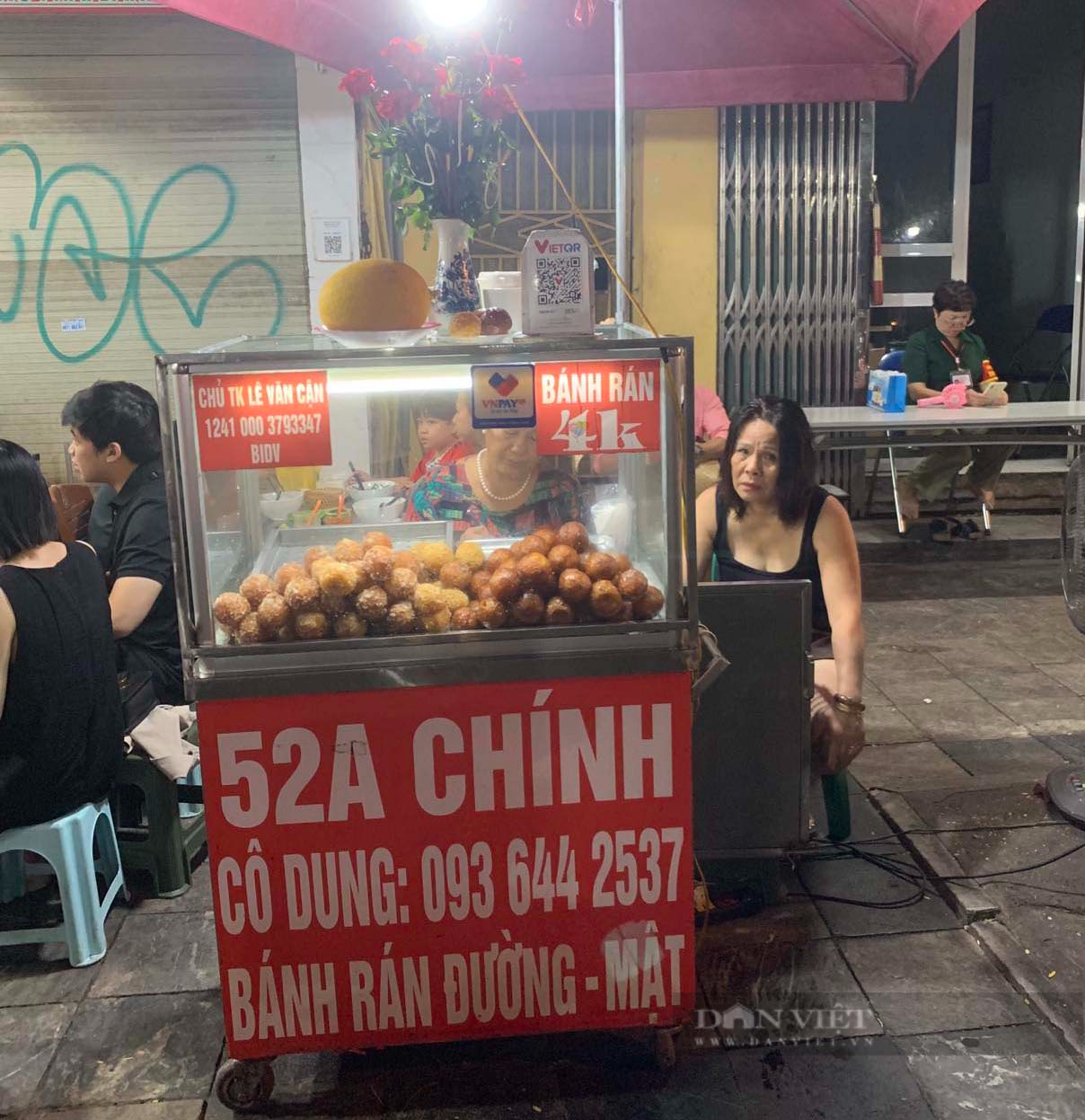 Bánh rán Hàng Chiếu ngày bán 3.000 chiếc, khách Tây thưởng thức xong thốt lên câu duy nhất - Ảnh 7.