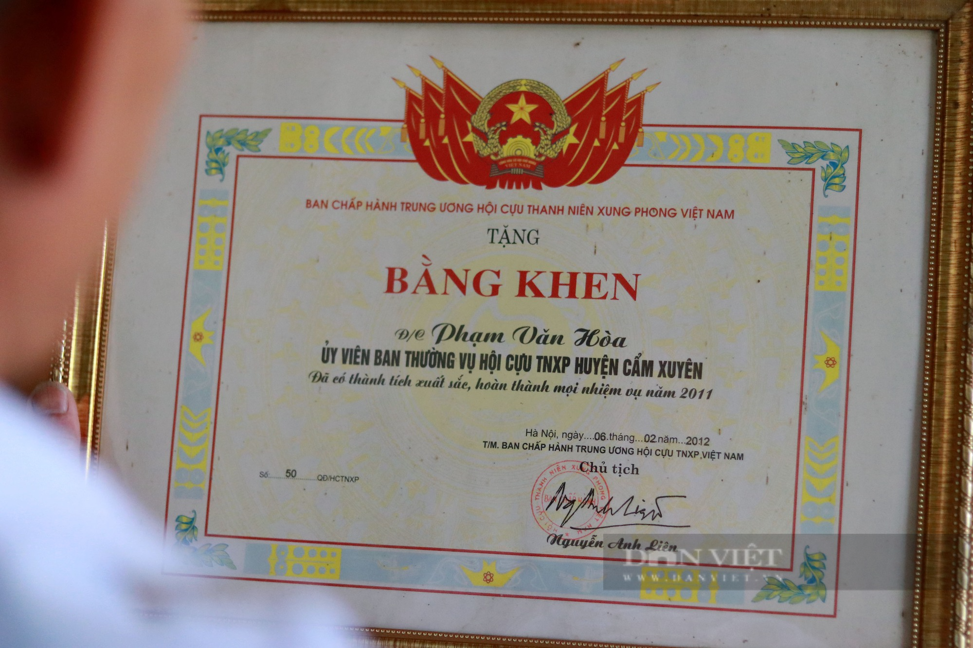 Cựu thanh niên xung phong “một vai hai gánh” đi đầu phát triển kinh tế vườn mẫu - Ảnh 2.