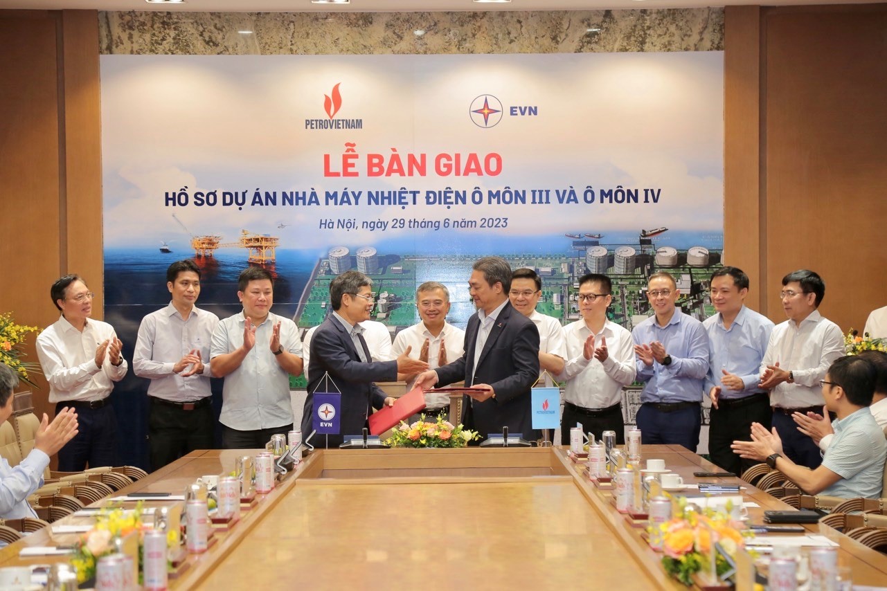 Đặt cạnh các nhà máy hiện hành, hai dự án nhiệt điện vừa “về tay” PVN có quy mô thế nào? - Ảnh 2.