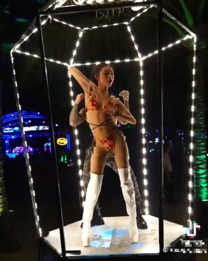 Từ vụ người mẫu mặc bikini ở Hạ Long: Thái Lan tổ chức sexy show thế nào? - Ảnh 4.