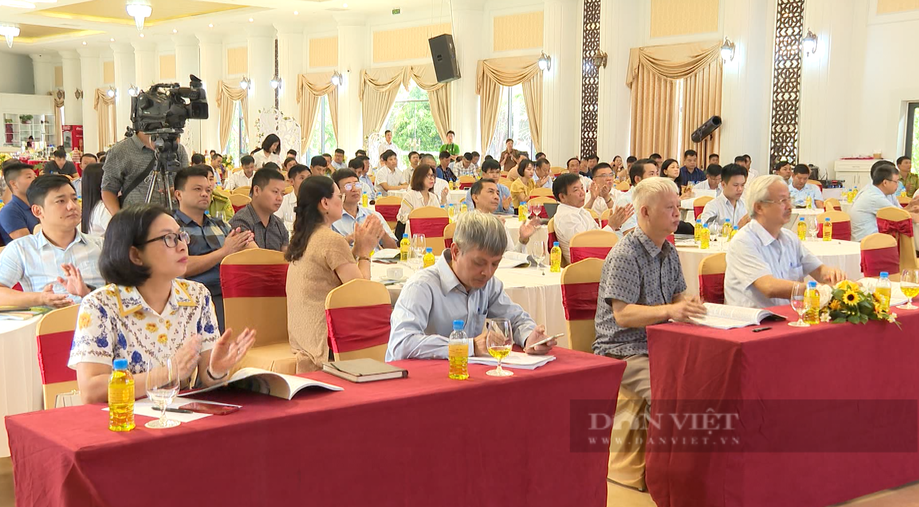 Lai Châu: Diễn đàn khuyến nông bàn Giải pháp Phát triển dược liệu theo chuỗi giá trị gắn với du lịch sinh thái - Ảnh 2.