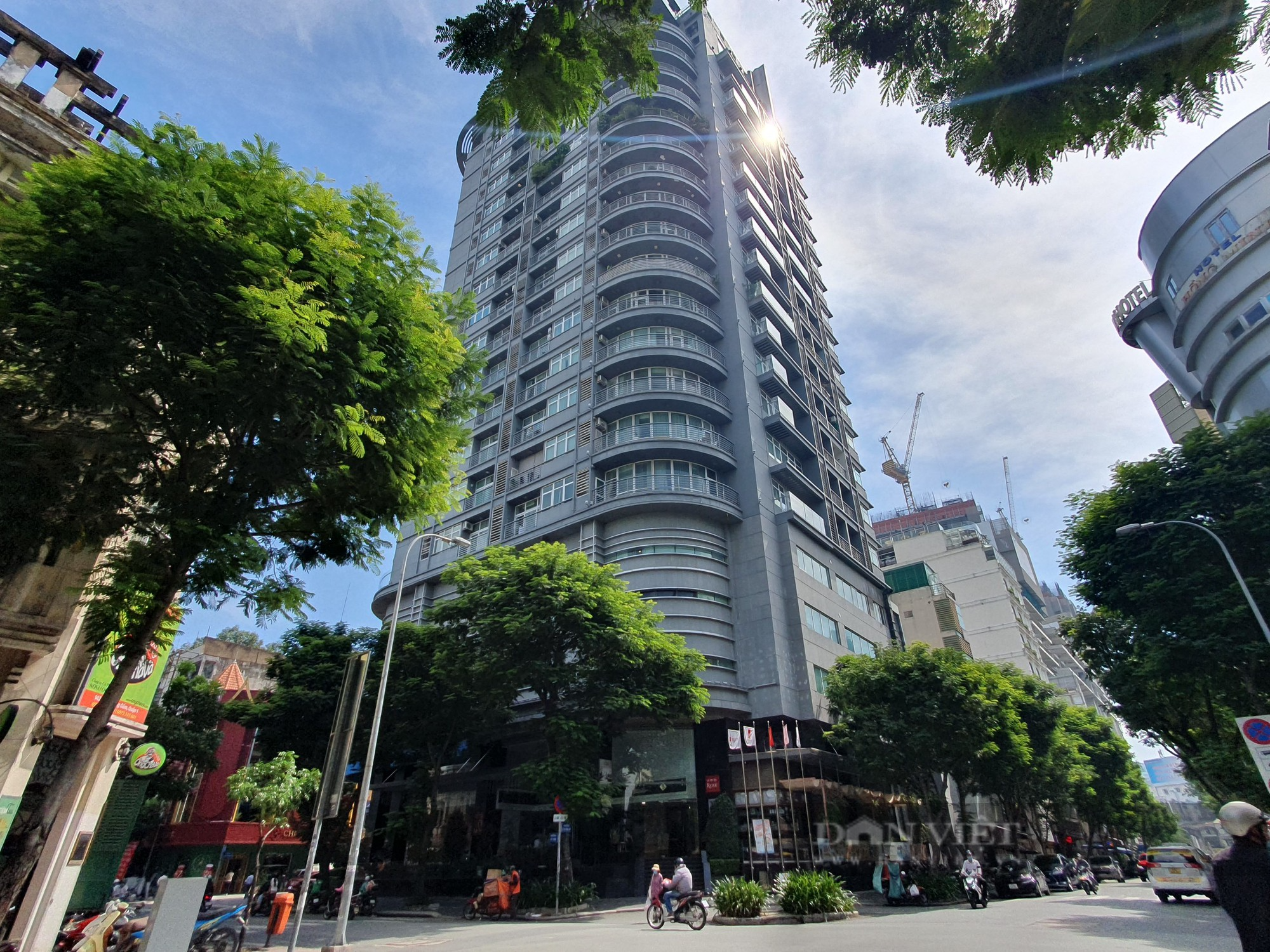 Cao ốc 3 mặt tiền trên đất kim cương Sài Gòn, dành cho giới thượng lưu của ông Nguyễn Cao Trí - Ảnh 1.