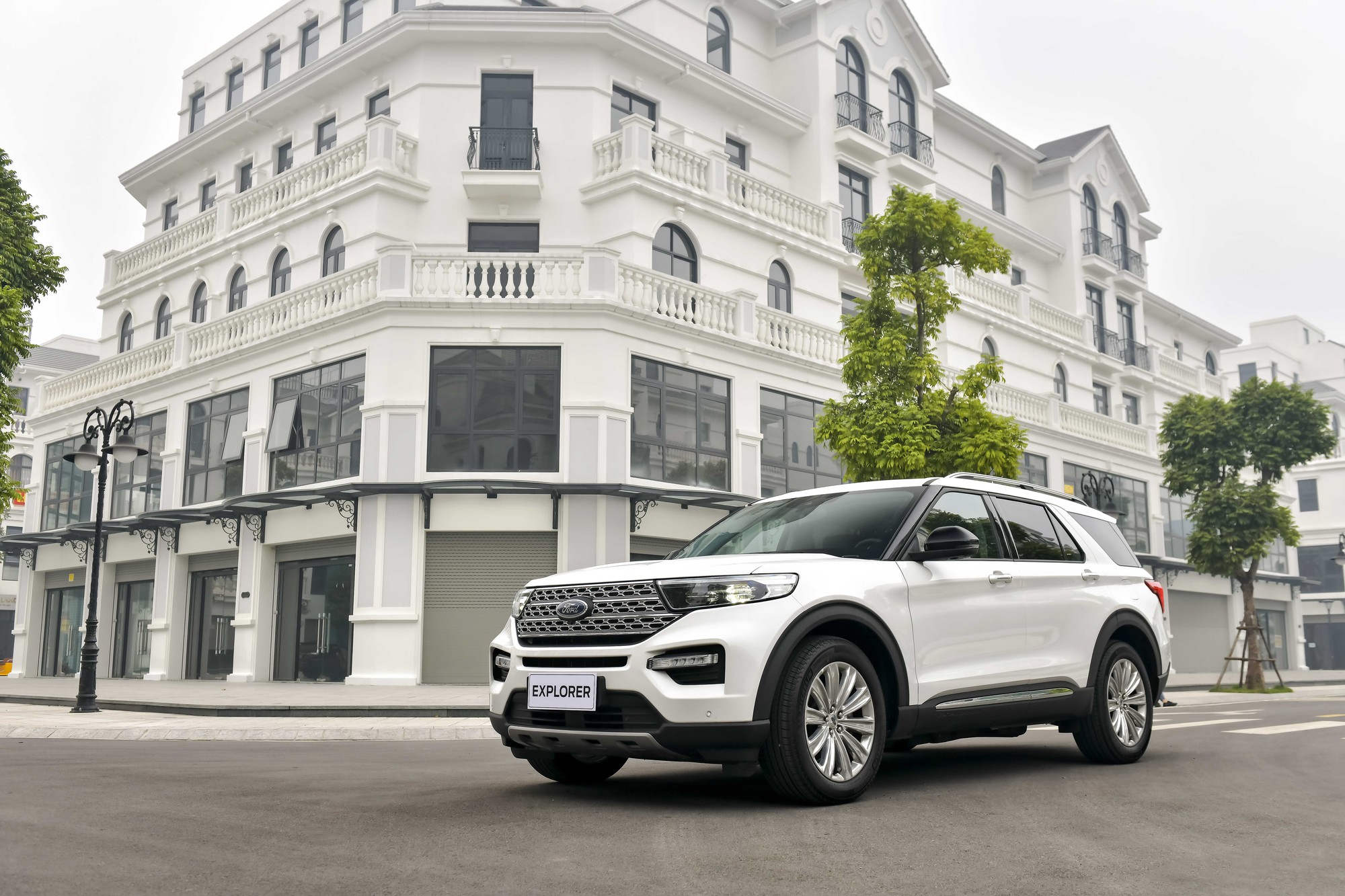 Everest, Territory, Explorer và Ranger Wildtrak tại Việt Nam đồng loạt nhận ưu đãi trong tháng 7/2023 - Ảnh 3.