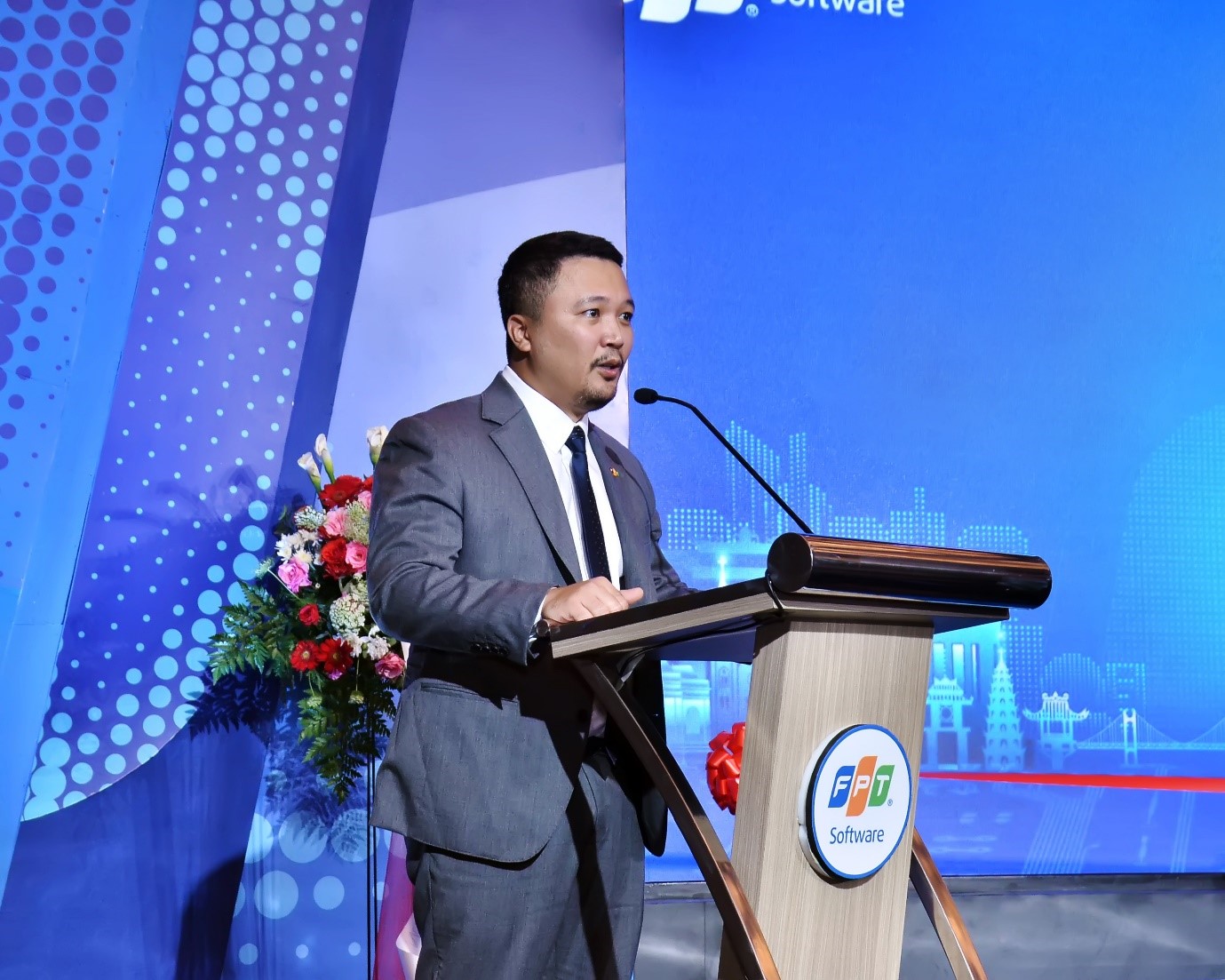FPT khai trương văn phòng mới tại quốc gia thuộc 20 nền kinh tế lớn nhất thế giới - Ảnh 2.