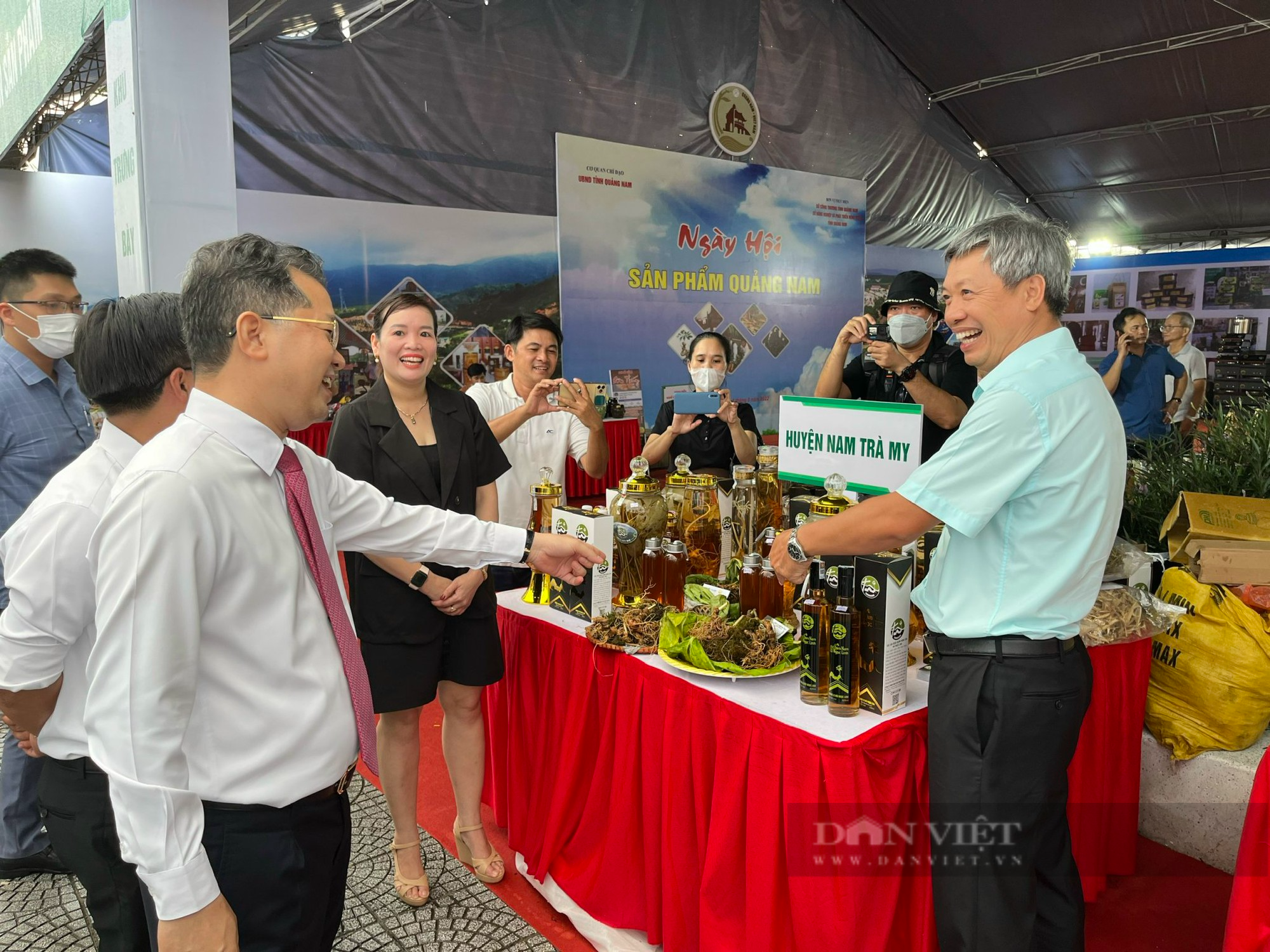 Phó Chủ tịch tỉnh Quảng Nam Hồ Quang Bửu: Hội Nông dân tỉnh là bệ đỡ giúp nông dân làm giàu, thoát nghèo - Ảnh 10.