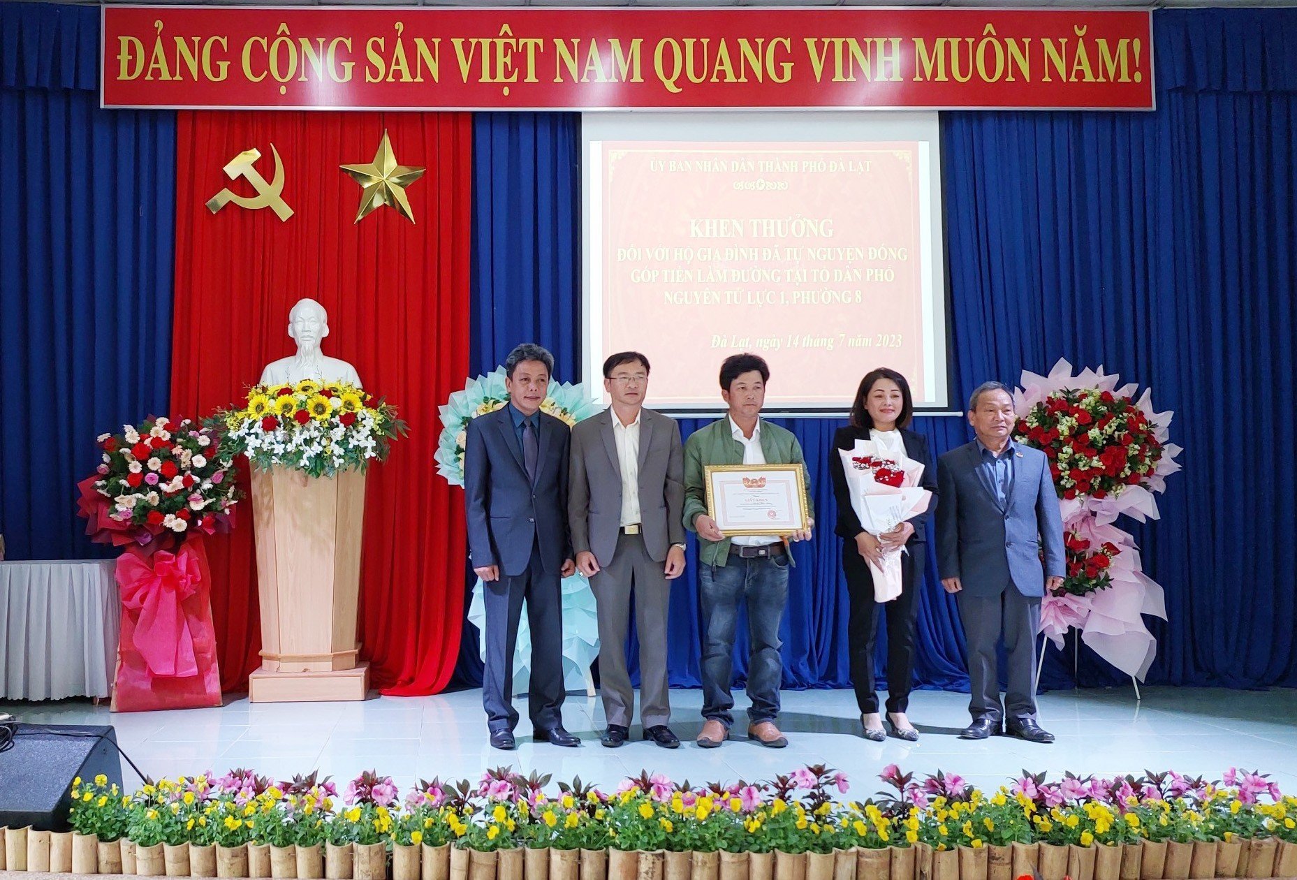 Chuyển đổi số trong xây dựng NTM ở Lâm Đồng (bài 1): Điểm sáng công nghệ nhìn từ TP Đà Lạt- Ảnh 5.