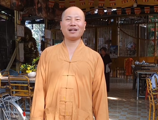 Xúi giục ông Nguyễn Minh Phúc hành động, phát ngôn phản cảm để câu tương tác - Ảnh 3.