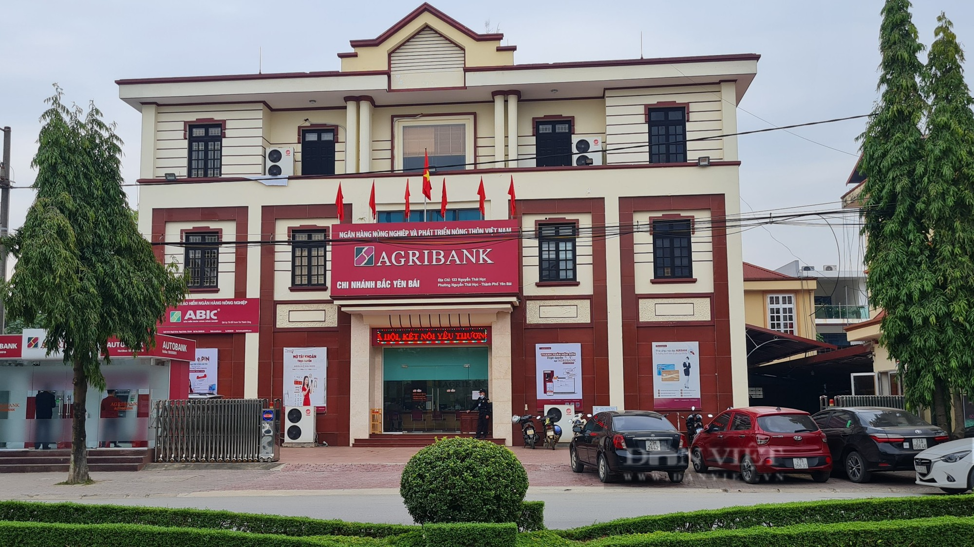 Ngân hàng Agribank Bắc Yên Bái đồng hành cùng khách hàng vượt khó - Ảnh 1.