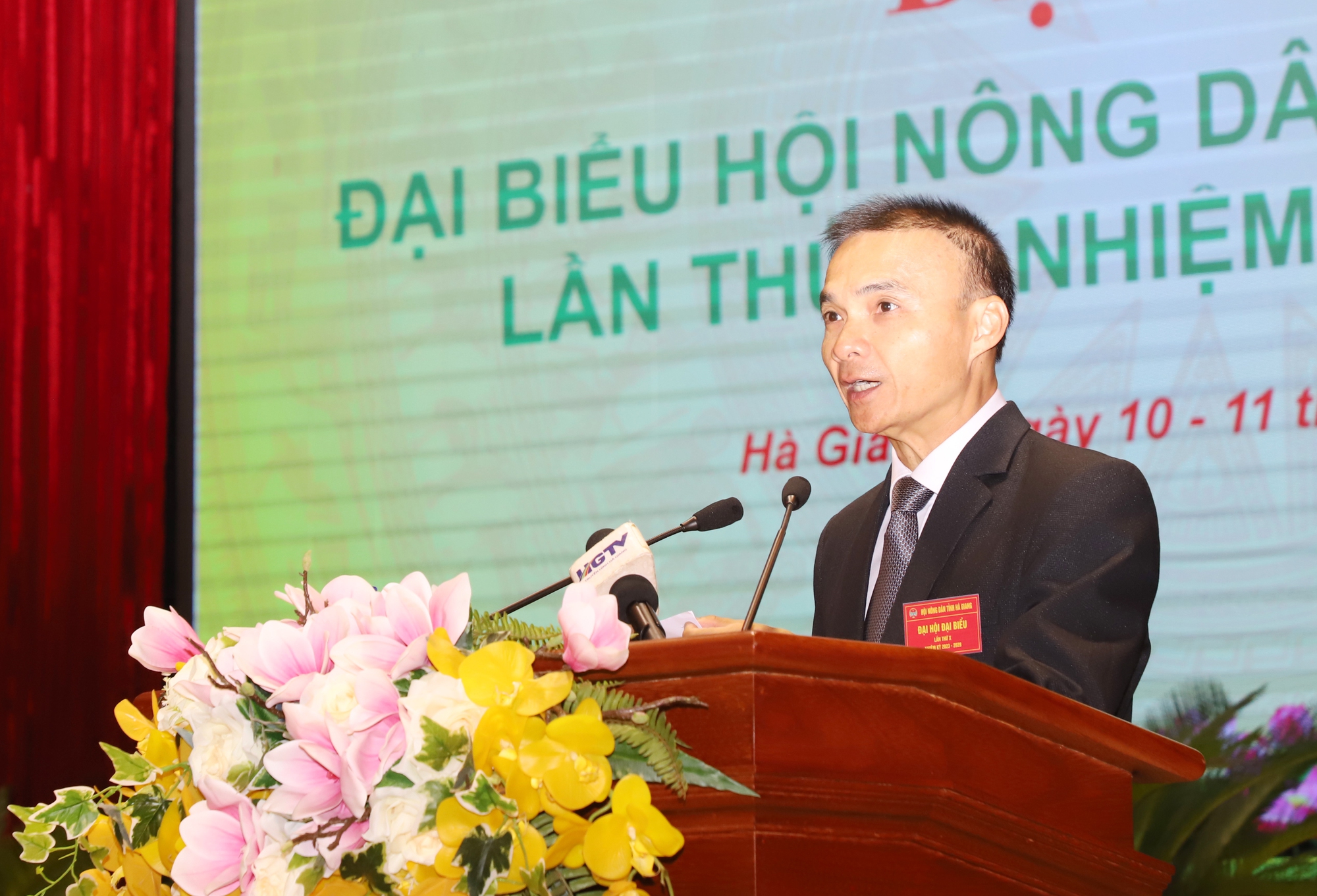 Đại hội đại biểu Hội Nông dân tỉnh Hà Giang lần thứ X - Ảnh 4.