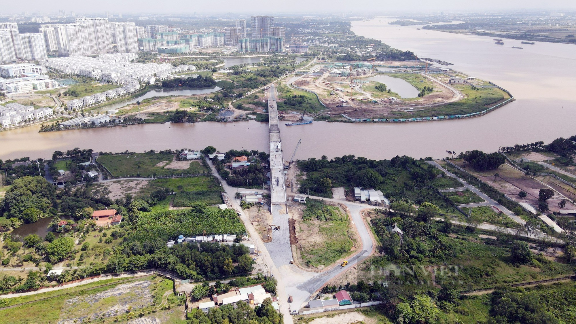Dang dở nhiều năm, cây cầu hàng trăm tỷ đồng ở TP.Thủ Đức sắp hoàn thành - Ảnh 8.