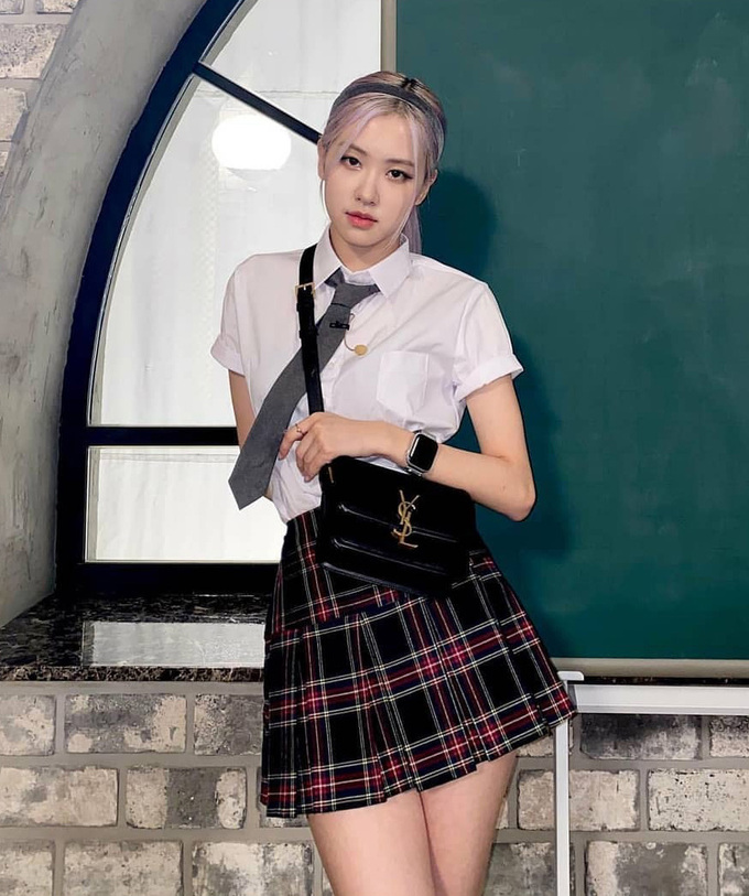 Mùa thu diện chân váy xếp ly đẹp như Jisoo, Rosé - Ảnh 5.