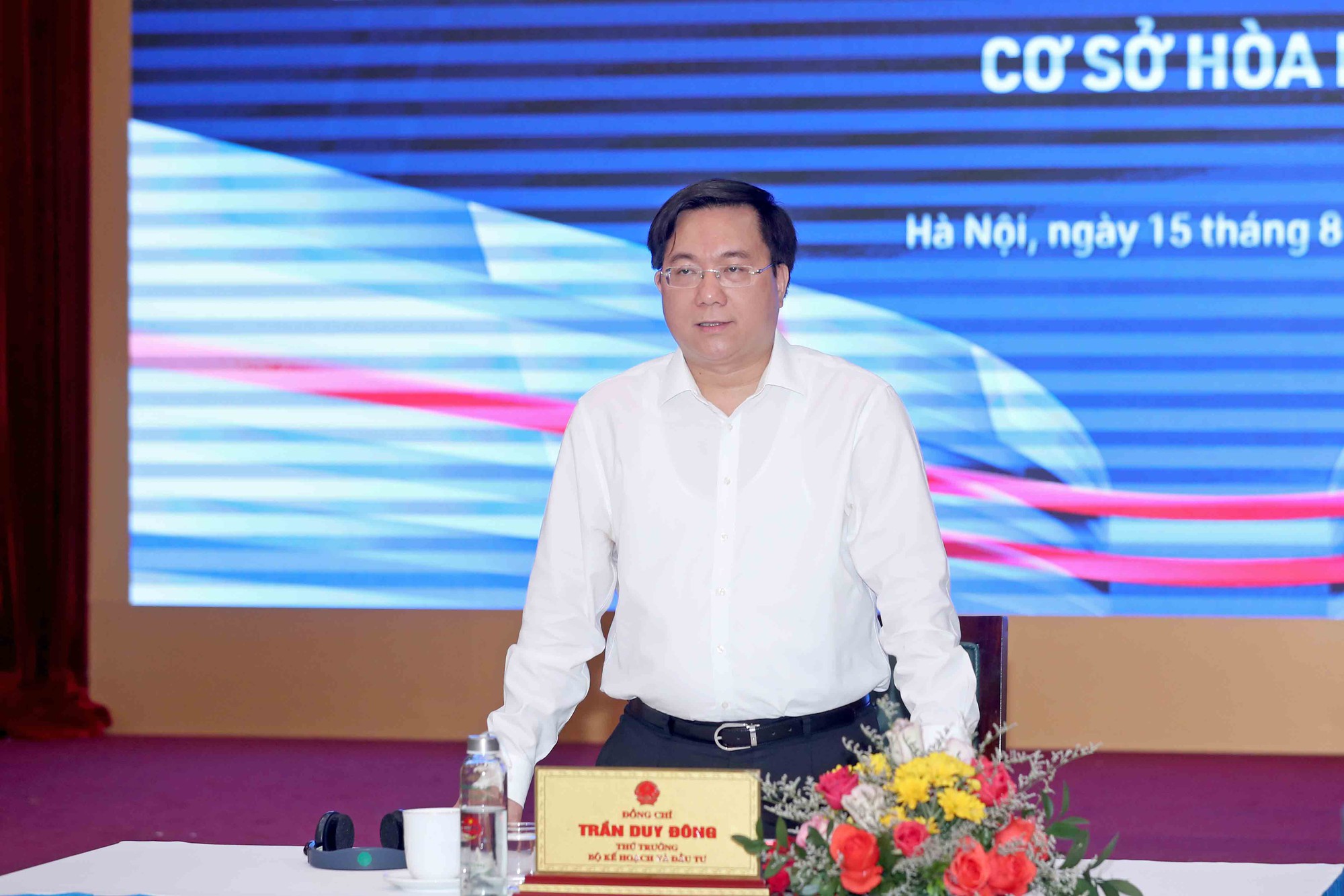 Bộ KH&ĐT kêu gọi hàng trăm công ty công nghệ hàng đầu Việt Nam và thế giới chia sẻ kinh nghiệm đổi mới - Ảnh 1. Bộ KH&ĐT kêu gọi hàng trăm công ty công nghệ hàng đầu Việt Nam và thế giới chia sẻ kinh nghiệm đổi mới - Ảnh 1.