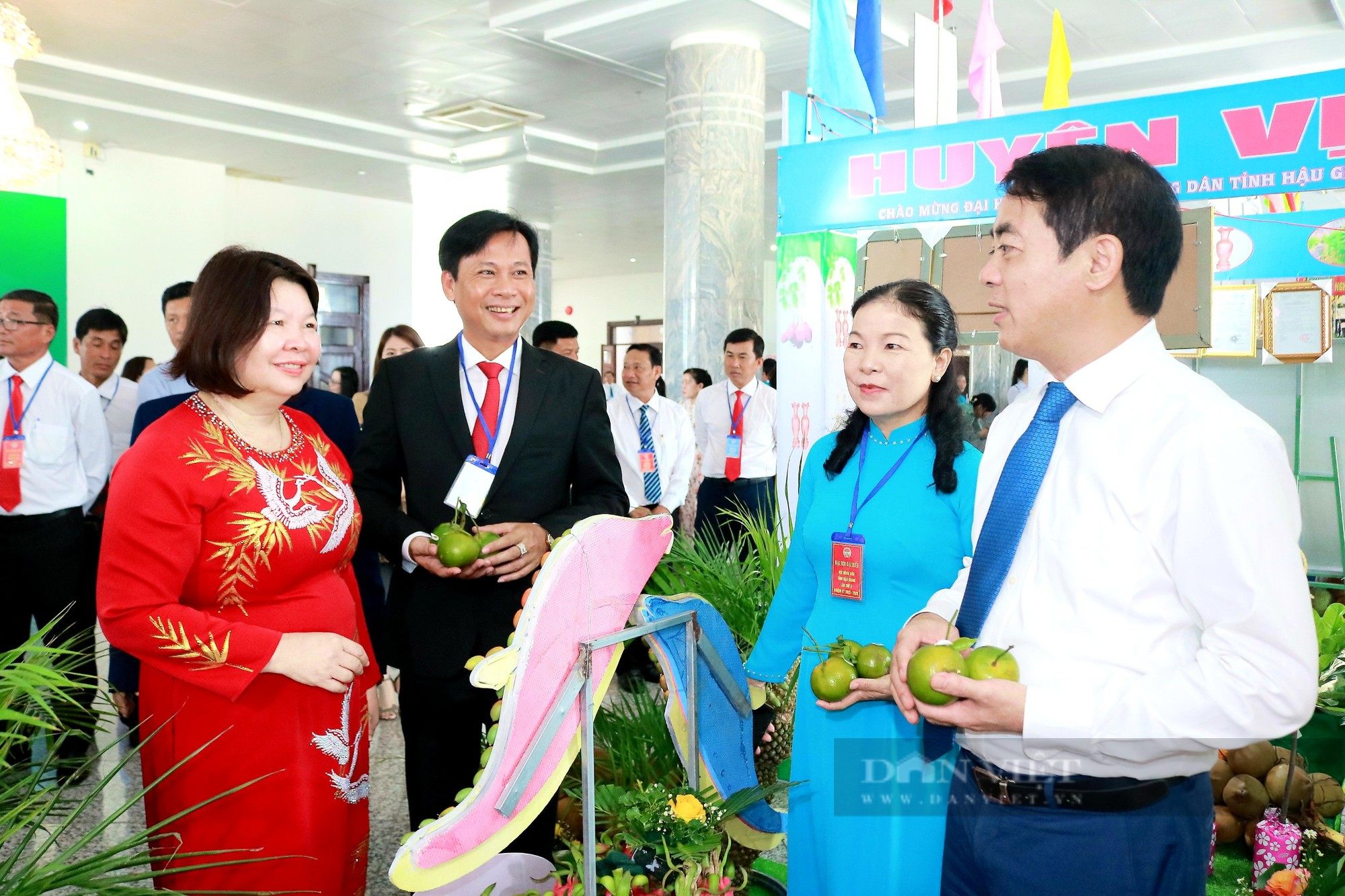 Đại hội Đại biểu Hội Nông dân tỉnh Hậu Giang lần thứ X: Bầu 29 đại biểu vào Ban Chấp hành khoá mới - Ảnh 11.