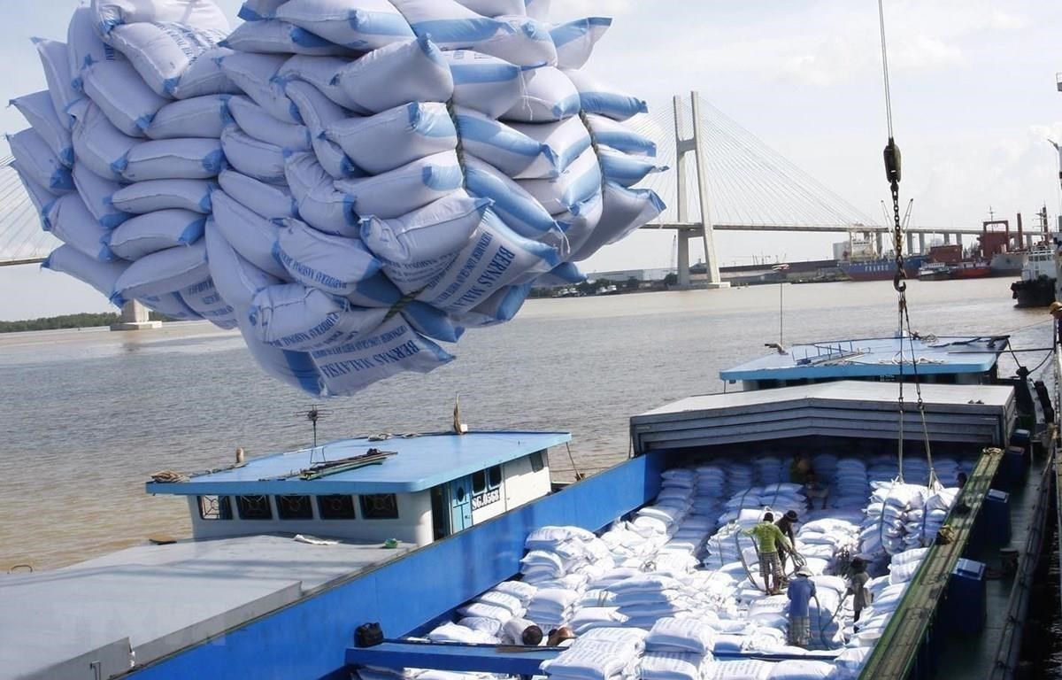 Bộ Công Thương phát Chỉ đạo yêu cầu ngăn chặn găm hàng, đầu cơ gạo bất hợp lý - Ảnh 1. Bộ Công Thương phát Chỉ đạo yêu cầu ngăn chặn găm hàng, đầu cơ gạo bất hợp lý - Ảnh 1.