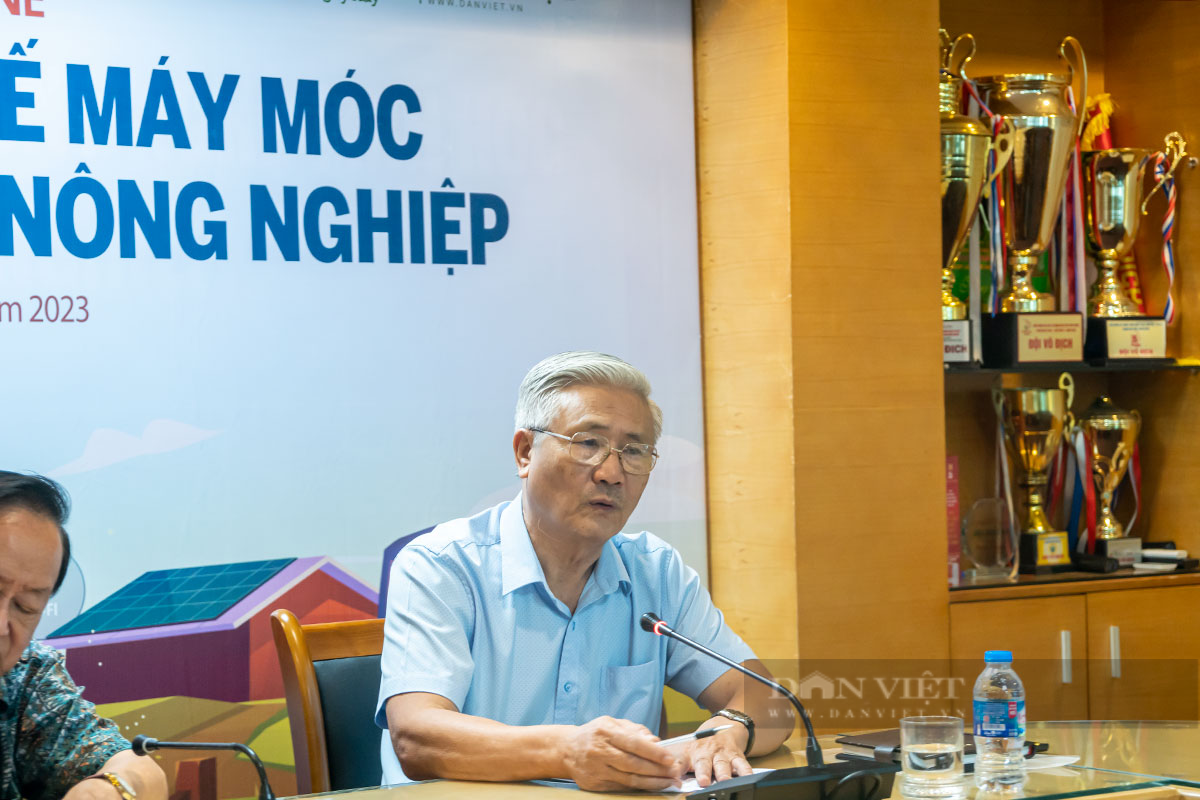 Nông nghiệp luôn là bệ đỡ của nền kinh tế, nhưng máy móc sản xuất vẫn chủ yếu do nông dân sáng chế - Ảnh 5.
