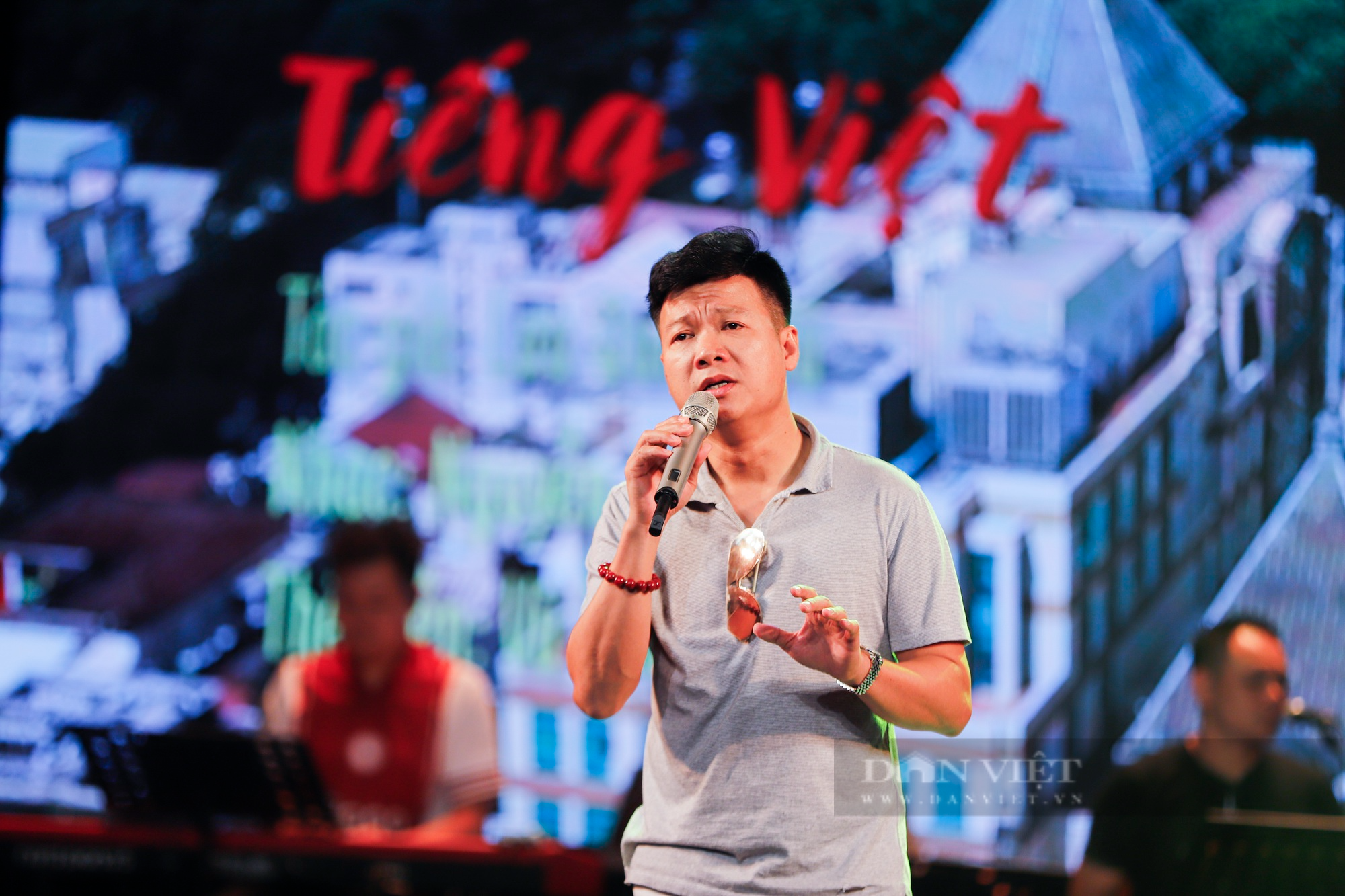 Diva Mỹ Linh bật mí 2 ca khúc hát trong đêm-thơ-nhạc kịch tưởng nhớ Lưu Quang Vũ - Ảnh 5.