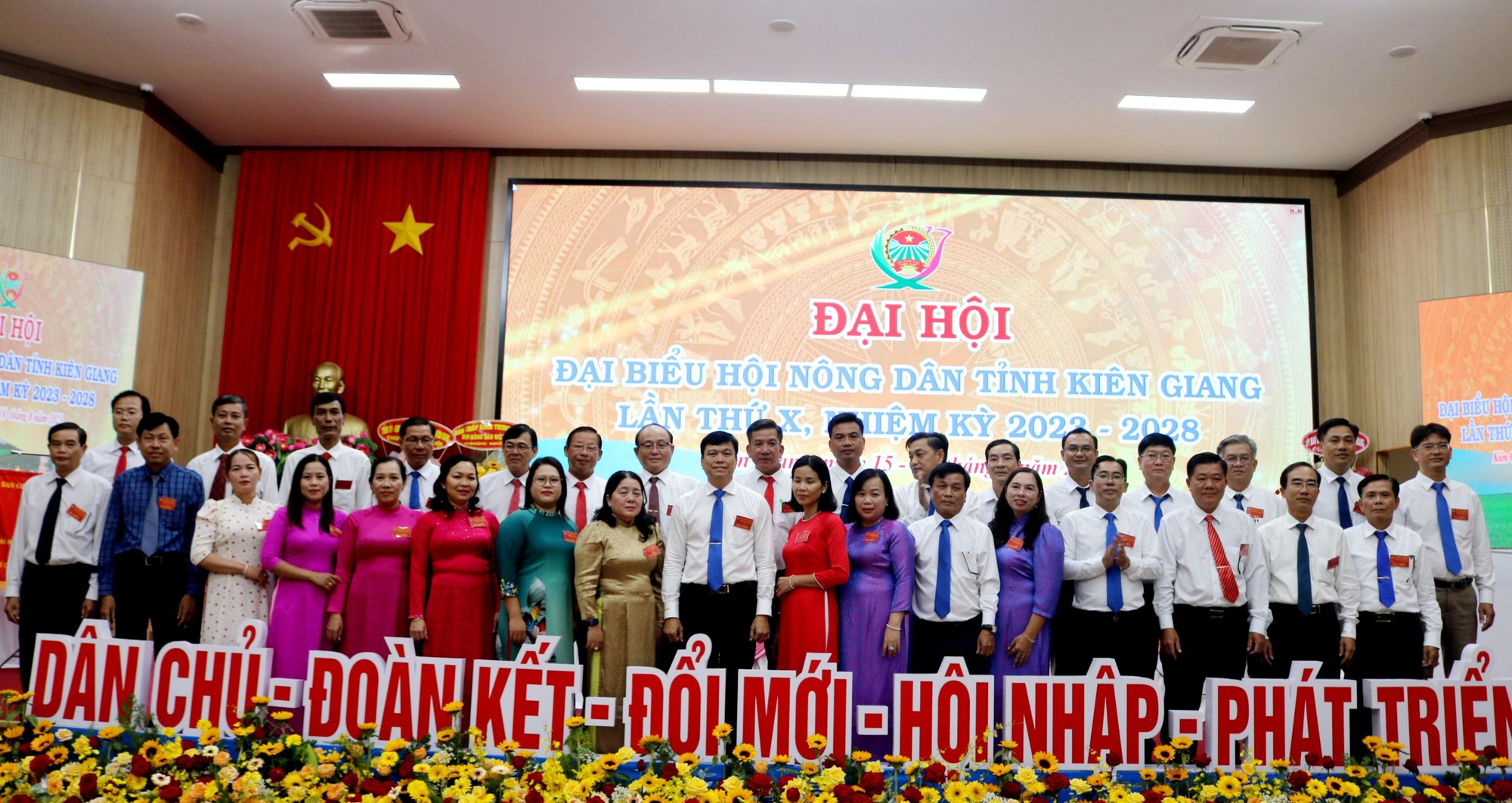 Tiểu sử ông Đỗ Trần Thịnh, Chủ tịch Hội Nông dân tỉnh Kiên Giang vừa tái đắc cử - Ảnh 2.