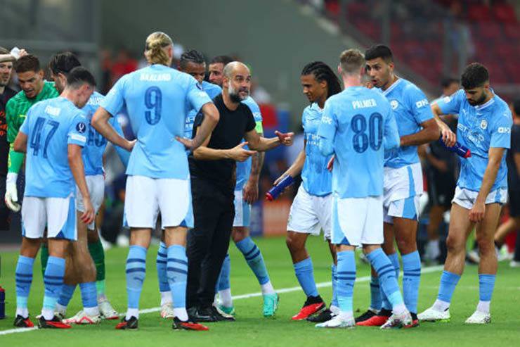 Lập kỷ lục giành Siêu cúp châu Âu, HLV Guardiola chia sẻ điều gì? - Ảnh 1.
