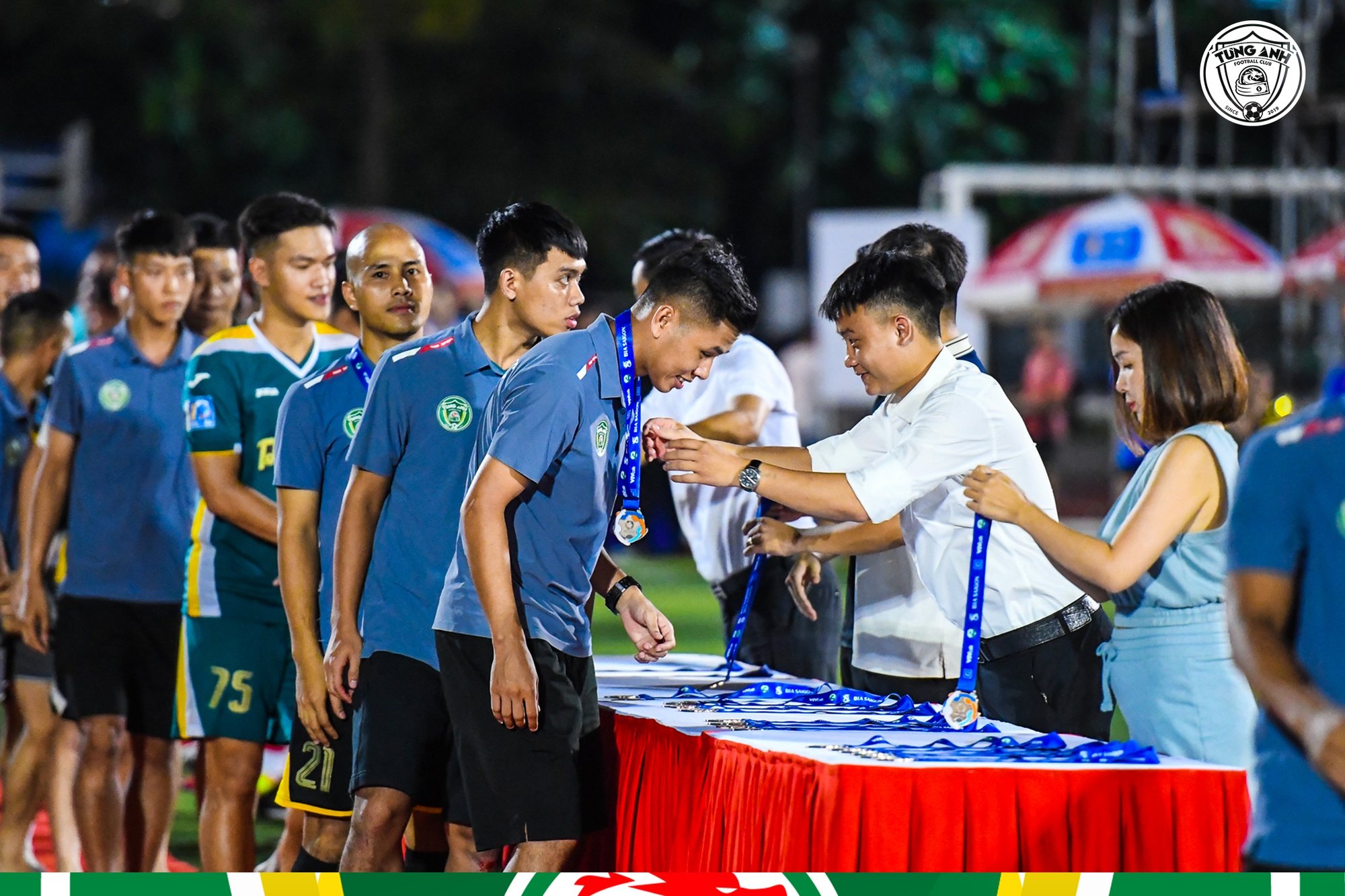 FC Tùng Anh đã giành được huy chương đồng tại giải bóng đá HPL-S10, qua đó có được tấm vé tham dự VPL-S4.