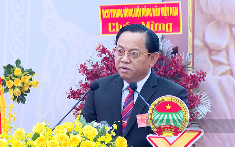 Chủ tịch Hội Nông dân tỉnh khóa IX Trần Văn Vinh tiếp tục được đại hội tín nhiệm giữ chức Chủ tịch Hội Nông dân tỉnh Bình Phước khóa X, nhiệm kỳ 2023-2028. Ảnh: Hoàng Chinh