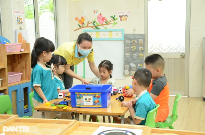 &quot;Tố&quot; lương giáo viên 190.000 đồng/giờ là quá cao, cộng đồng mạng sục sôi - Ảnh 2.