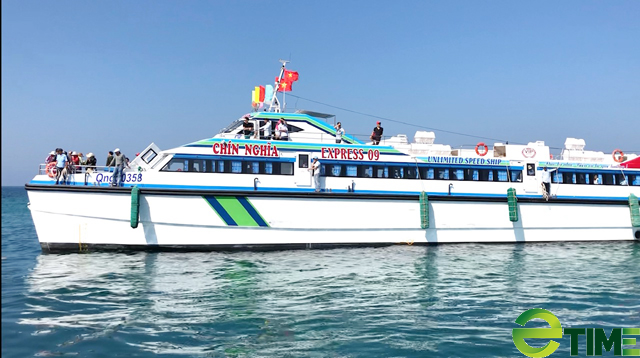 “Cuộc chiến” tàu khách Sa Kỳ - Lý Sơn: Bao giờ dứt kiểu “cùng dắt nhau đến bờ phá sản”? (Bài cuối) - Ảnh 4. “Cuộc chiến” tàu khách Sa Kỳ - Lý Sơn: Bao giờ dứt kiểu “cùng dắt nhau đến bờ phá sản”? (Bài cuối) - Ảnh 4.