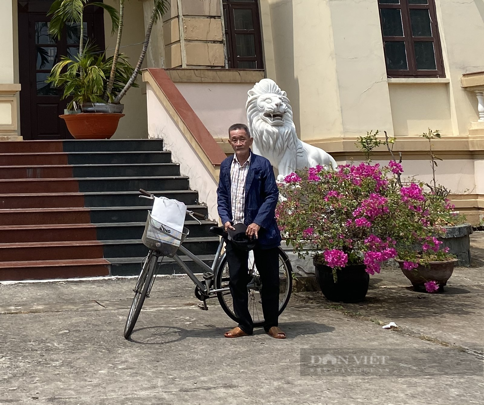 Vụ án oan sai 38 năm ở TP.HCM: Tòa đình chỉ giải quyết, ông Trịnh Dân Cường nói “tiếp tục khởi kiện” - Ảnh 1.