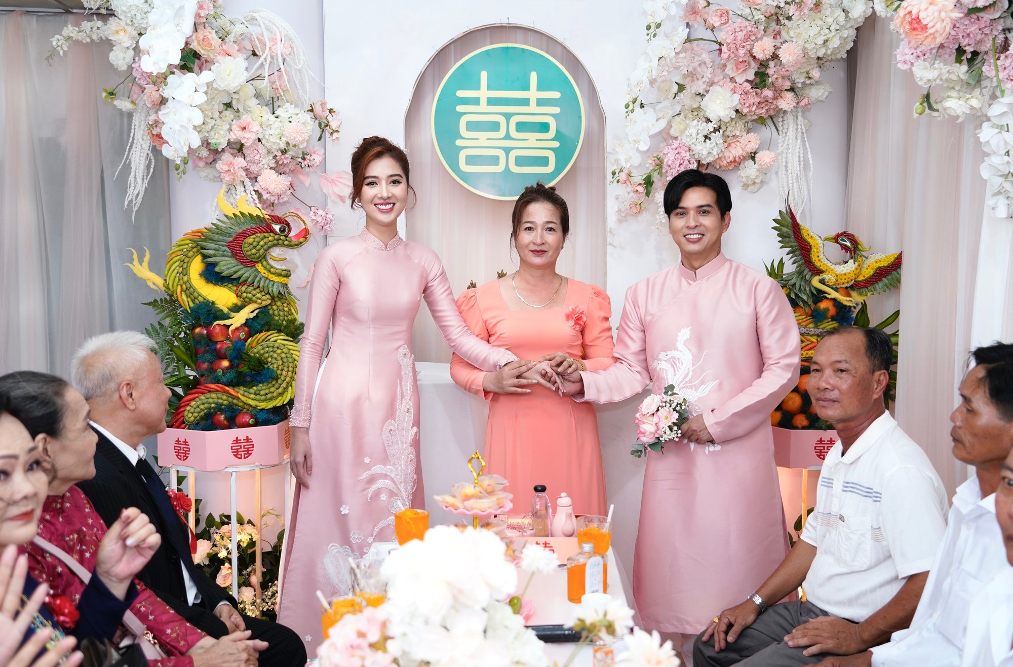 Hồ Quang Hiếu chính thức làm đám hỏi với Tuệ Như sau gần 1 năm sống chung - Ảnh 7.