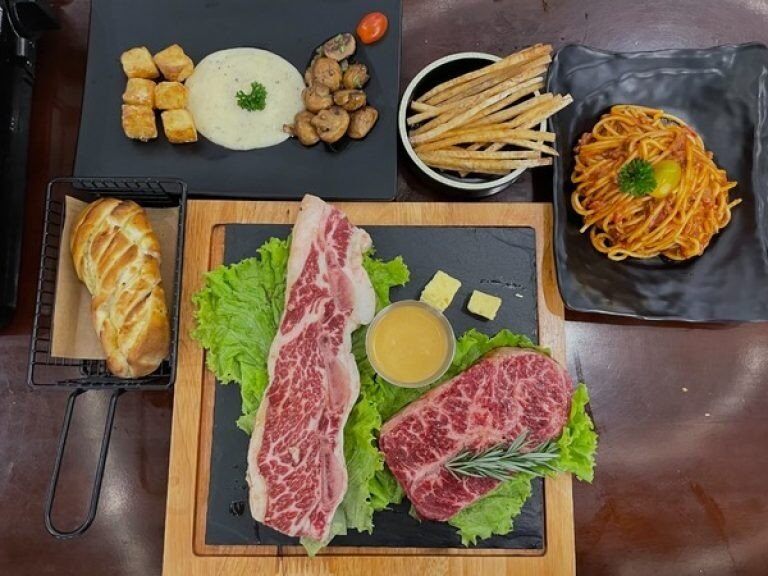 Giới trẻ Sài Thành phát cuồng với Bơ Bán Bò - Ảnh 6. Giới trẻ Sài Thành phát cuồng với Bơ Bán Bò - Ảnh 6.