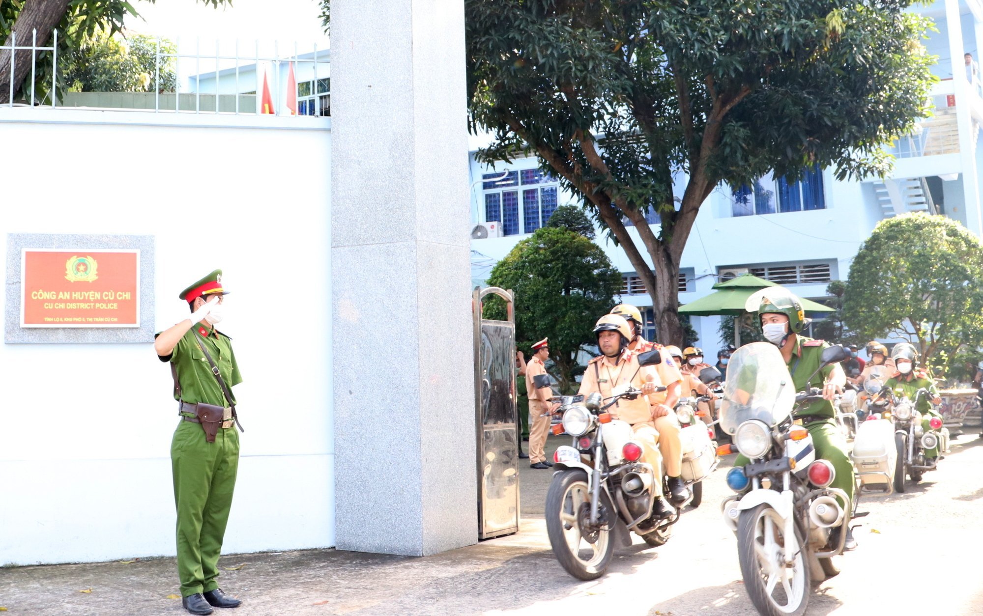 Giữ bình yên, an ninh trật tự cho các huyện nông thôn mới TP.HCM - Ảnh 4.