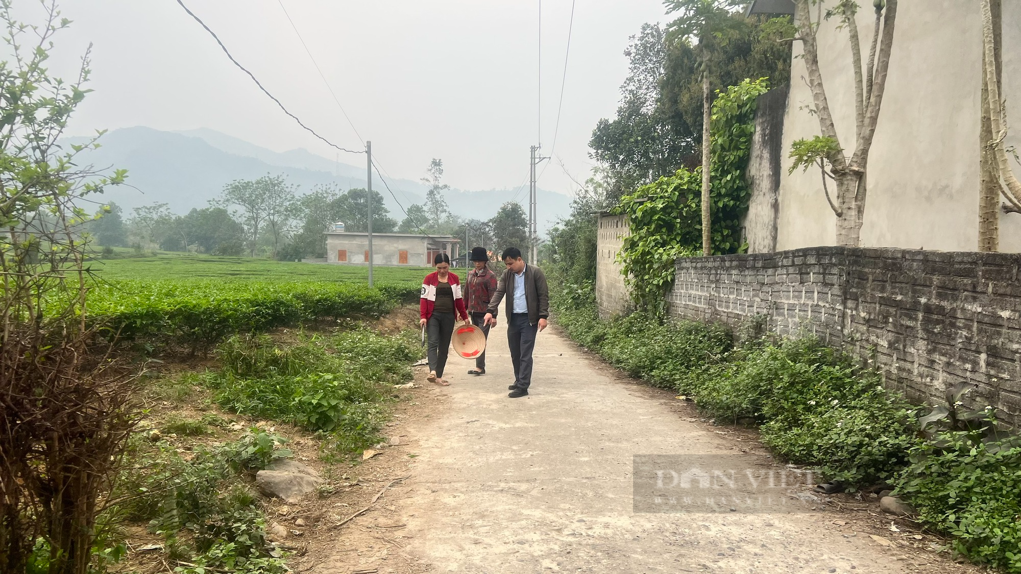 Hà Giang: Hiến đất làm đường, “điểm sáng” trong xây dựng nông thôn mới tại xã Ngọc Linh - Ảnh 3.