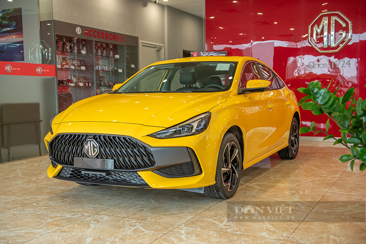 Giá xe MG5 tháng 8/2023: Sedan hạng C rẻ như giá lăn bánh VinFast Fadil - Ảnh 1.