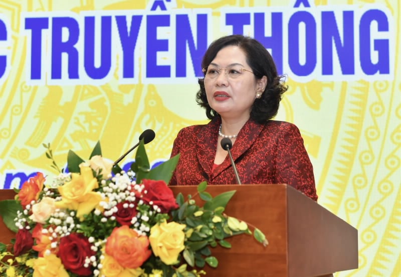 Loạt yêu cầu "nóng" của Thống đốc Nguyễn Thị Hồng triển khai nhiệm vụ những tháng cuối năm - Ảnh 1. Loạt yêu cầu "nóng" của Thống đốc Nguyễn Thị Hồng triển khai nhiệm vụ những tháng cuối năm - Ảnh 1.
