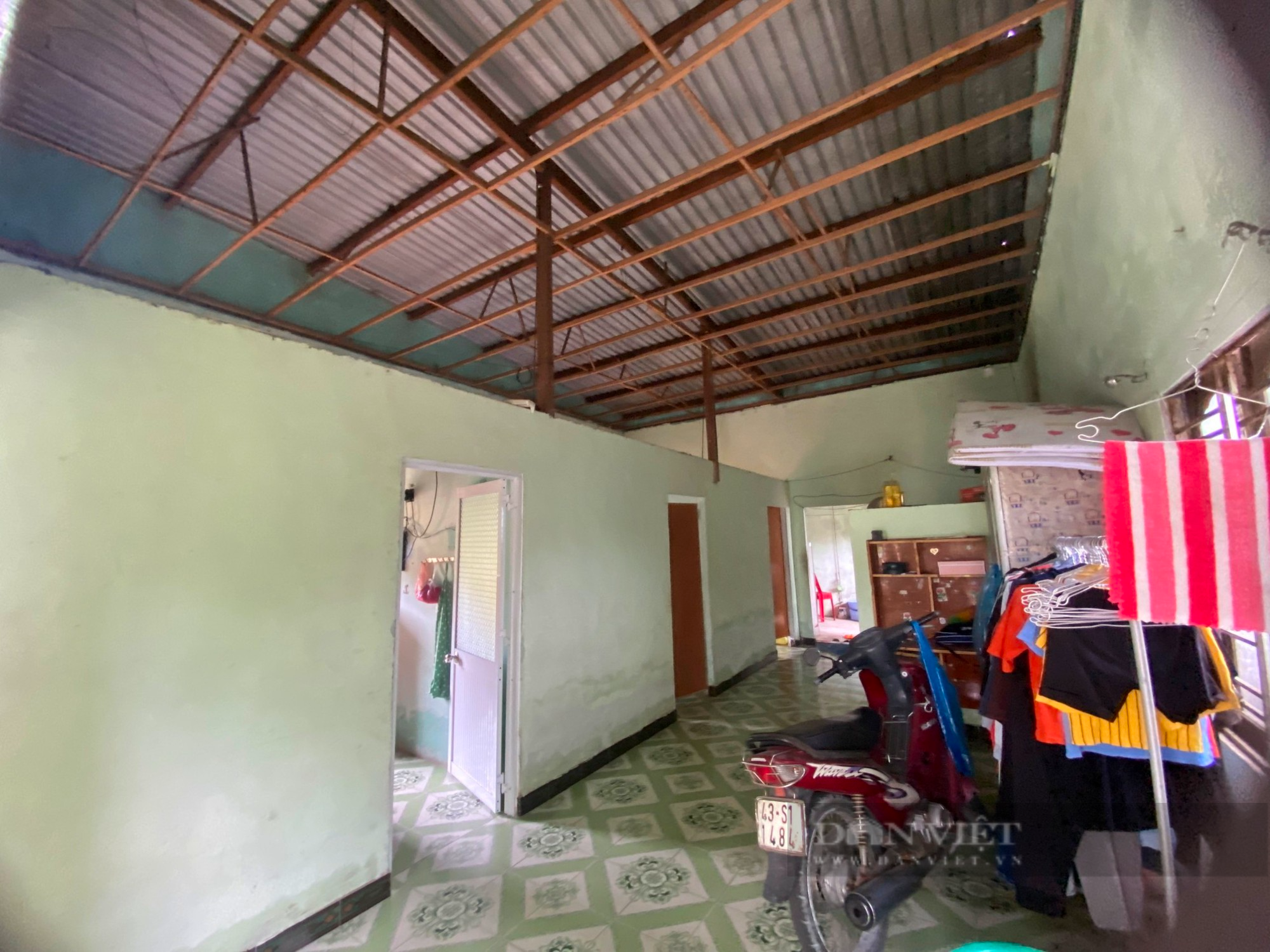Sống hấp thỏm trong nhà chờ sập cạnh danh thắng Ngũ HànH Sơn - Ảnh 1.