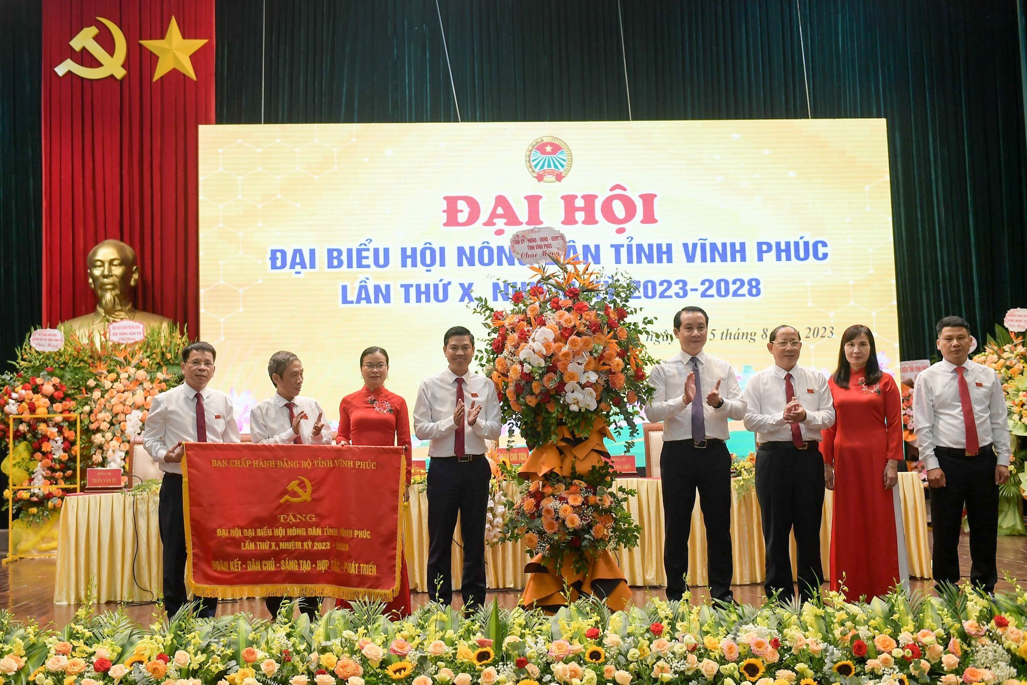 Đại hội đại biểu Hội Nông dân tỉnh Vĩnh Phúc lần thứ X, nhiệm kỳ 2023 – 2028: - Ảnh 7.