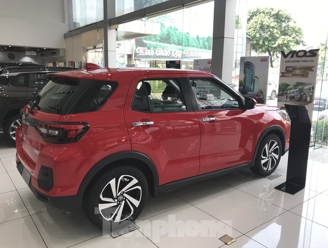 Thị trường ô tô ảm đạm trong tháng Ngâu - Ảnh 2.