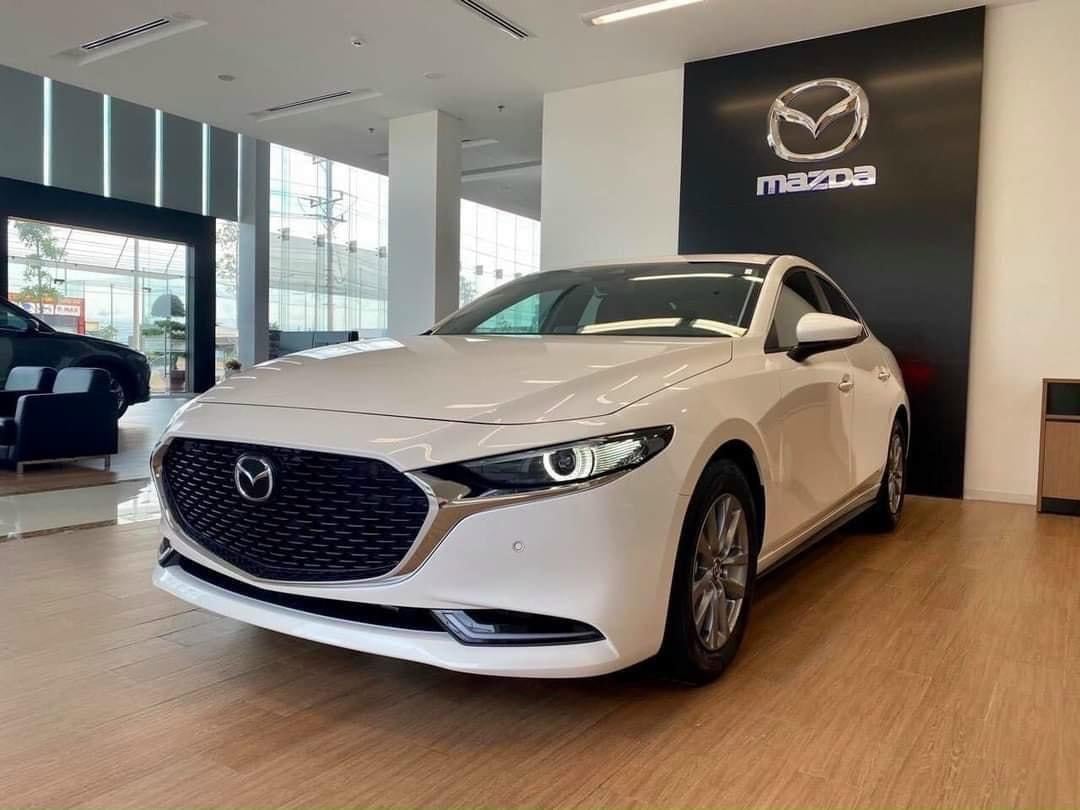 Giá xe Mazda 3 lăn bánh tháng 8/2023: Giảm không "phanh" cao nhất phân khúc - Ảnh 1. Giá xe Mazda 3 lăn bánh tháng 8/2023: Giảm không "phanh" cao nhất phân khúc - Ảnh 1.